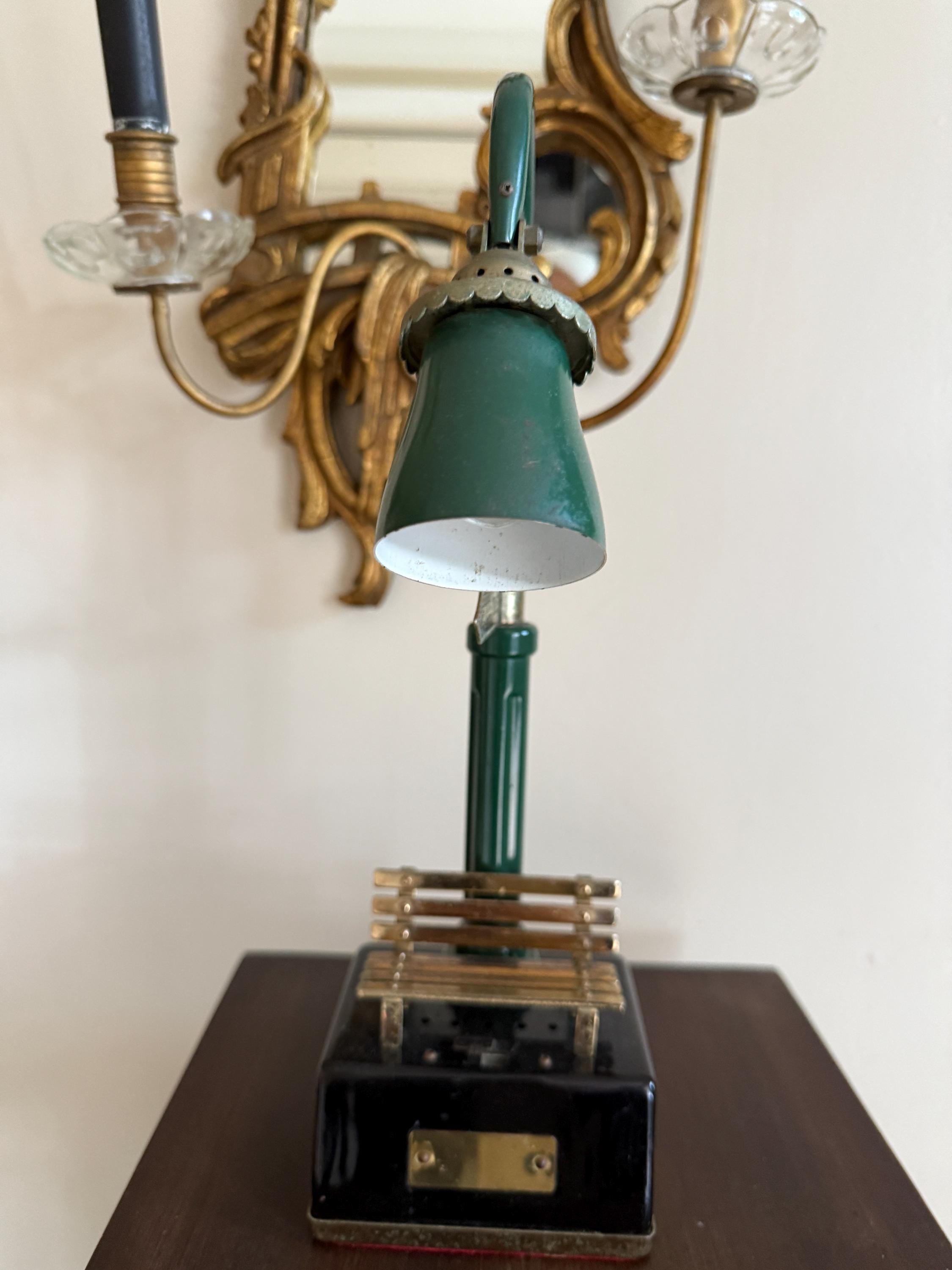 Vintage Park Lamp Post Desk Lamp with Miniature Bench and Sign | Retro Industrial Table Light | Collectible Novelty Lighting Green Gold