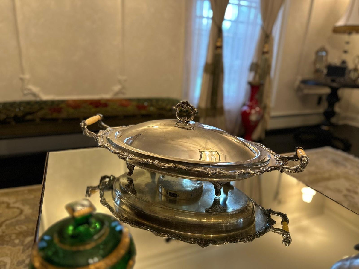 Vintage Electric Warming Tray Glass Dish Buffet Silver Covered Serving Dish Tureen Elegant Large Oval Lid Handles Victorian Buffet Display