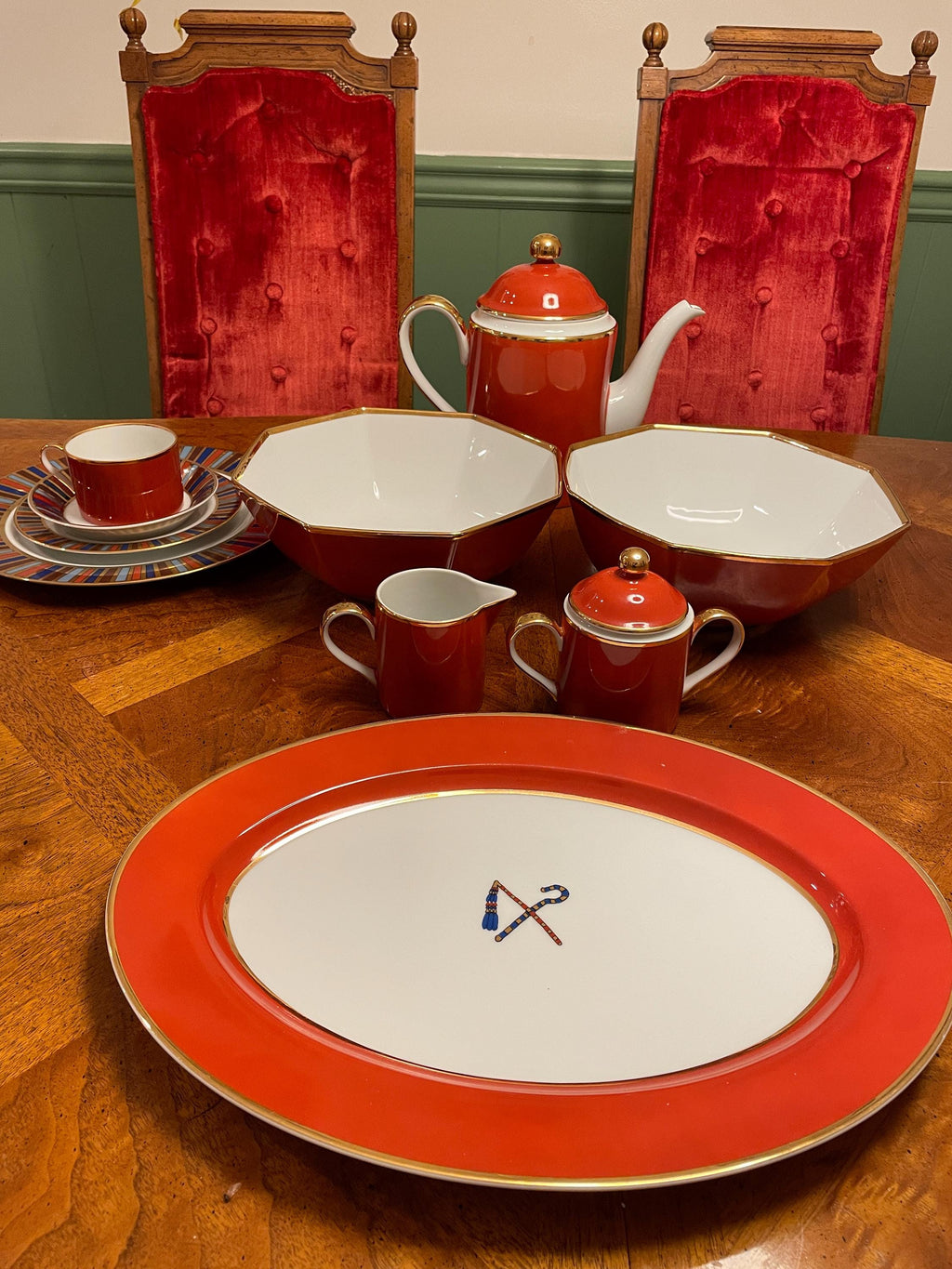 Vintage Ramses Fitz Floyd Porcelain Dinnerware Set Service For 8 Elegant Dinner Plates Platter Cups Saucers Teapot Creamer Gold Red Blue Set