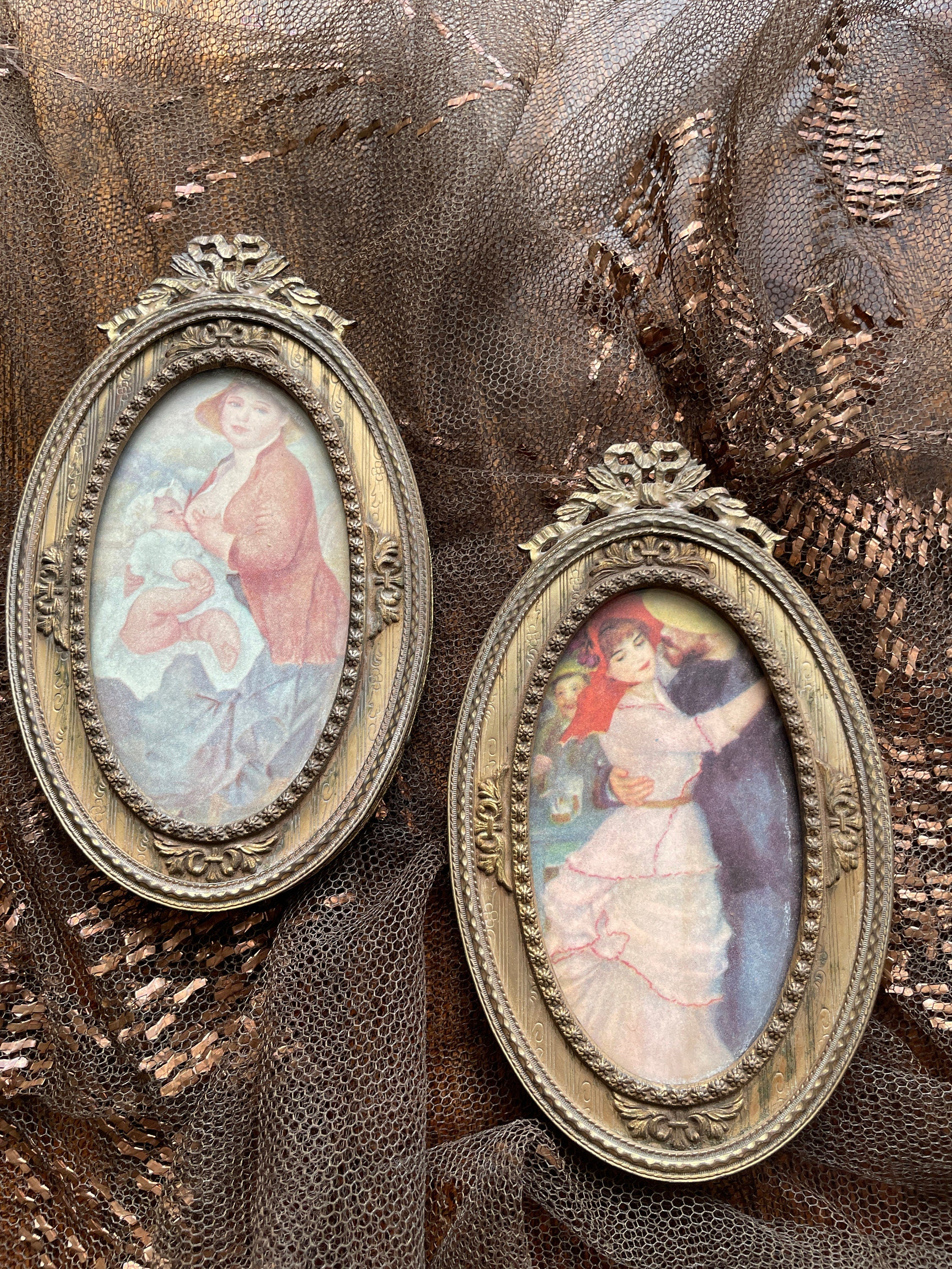 Vintage Oval Brass Framed Renoir Prints Romantic Wall Art Pair French Style Home Decoration Classical Couple Mother Child Portrait Set
