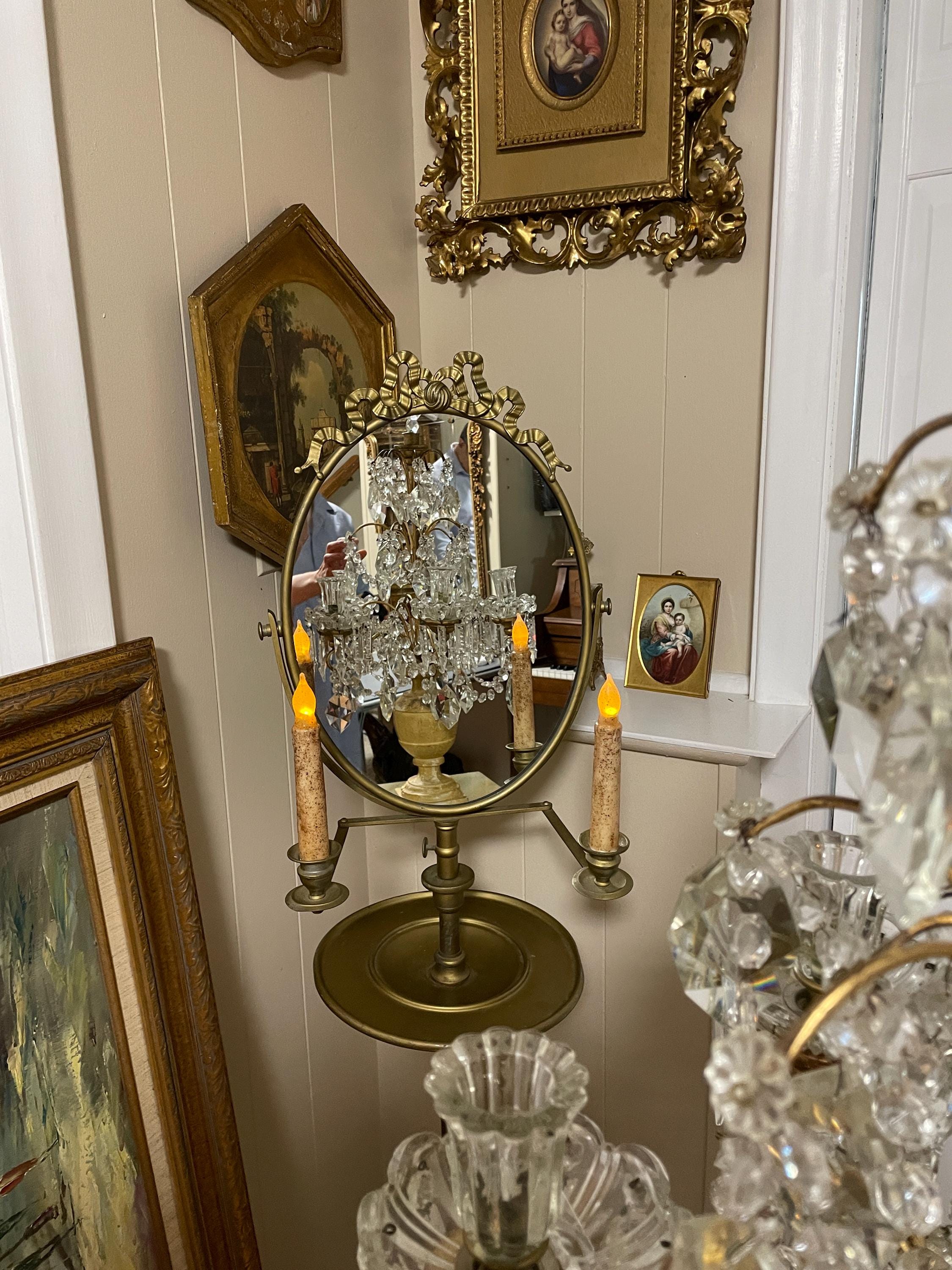 Antique Brass Standing Vanity Mirror Electric Candelabra Floor Lamp Victorian Boudoir Light Fixture Oval Mirror Candle Holder Light Decor