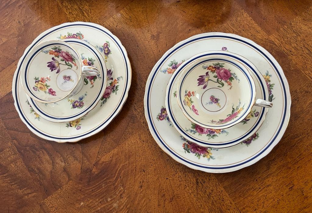 Vintage 40s Aynsley Claridge Floral 12 Person Cups Saucers Plates Made in England Fine Bone China Blue Gold Trim Cottagecore Decoration