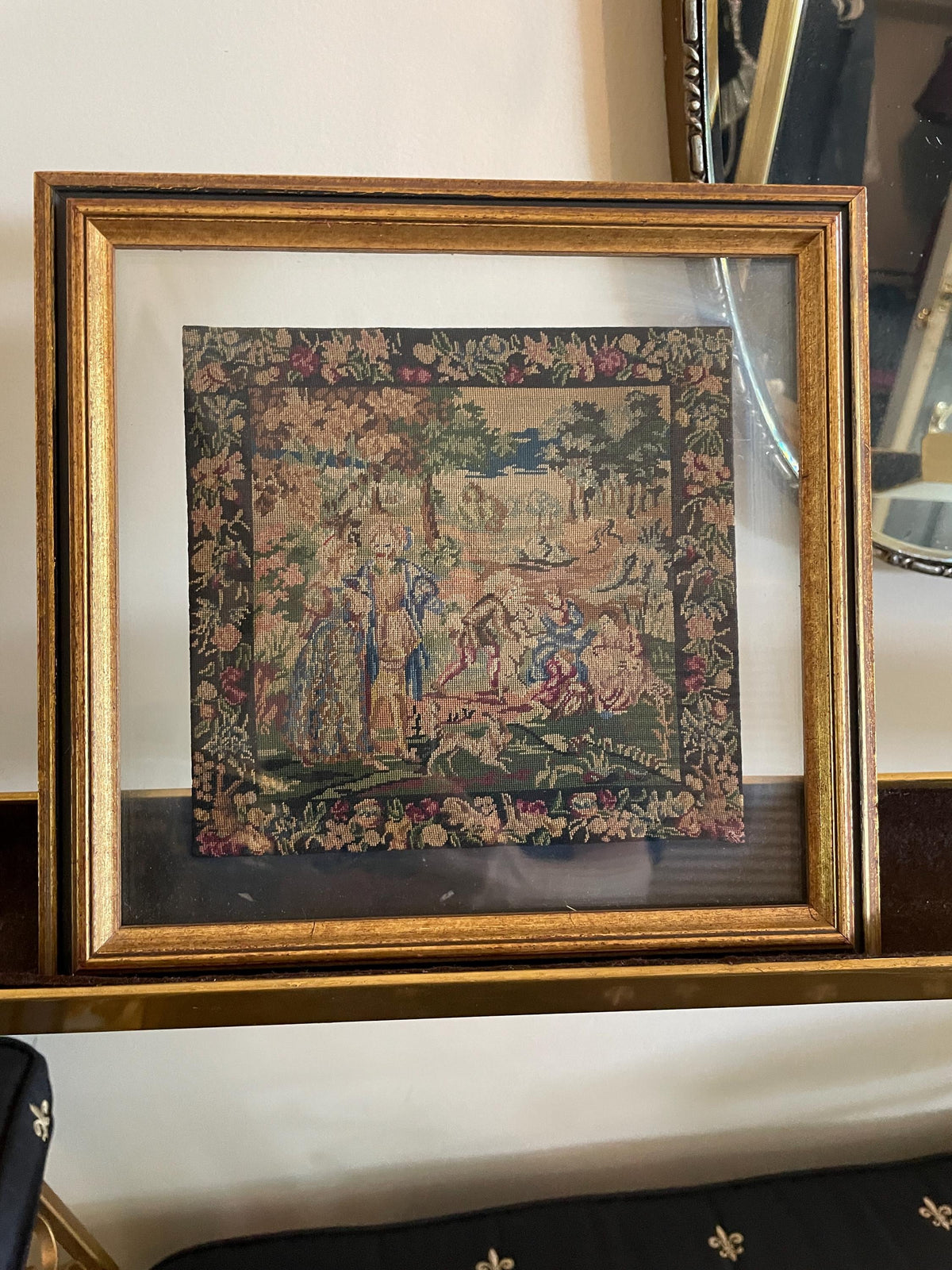 Vintage Handcrafted Needlepoint Tapestry Art Gold Frame Romantic Pastoral Scene European Wall Decoration Antique Style Embroidery Picture