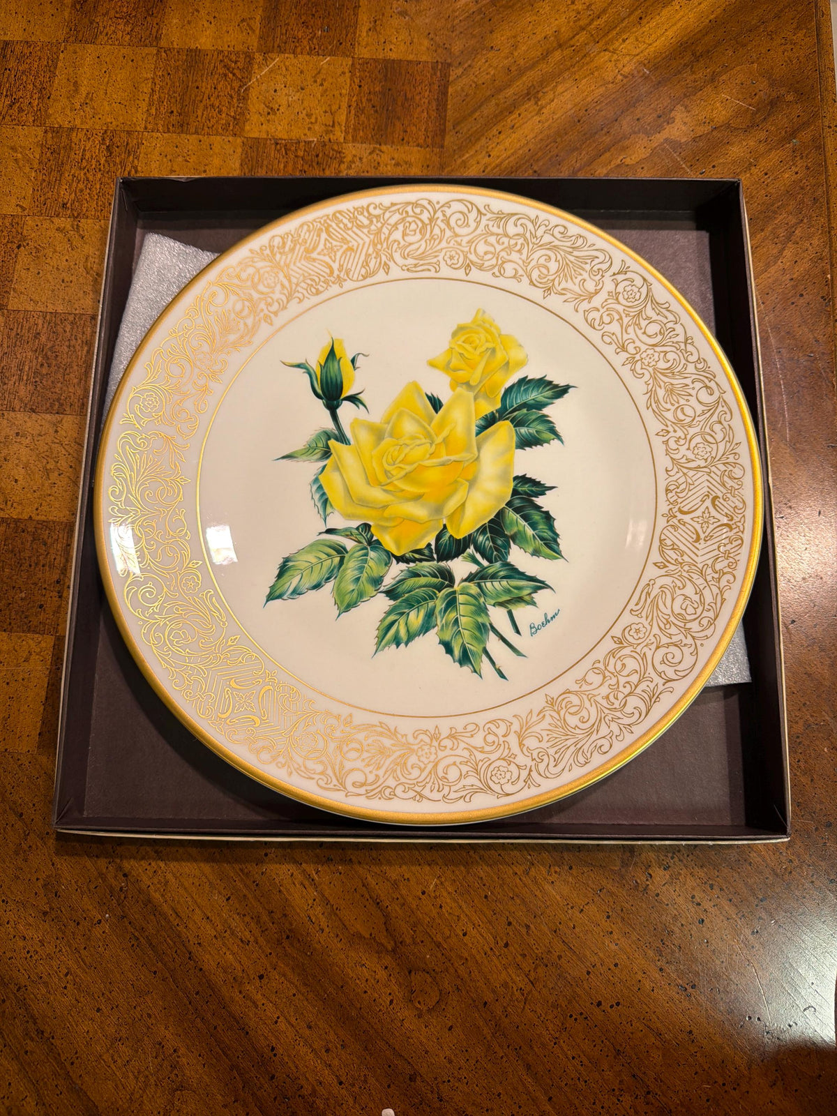Boehm Rose Plate Collection Set: 6 Bone China Collector Plates, Gold Rim Floral Wall Decor