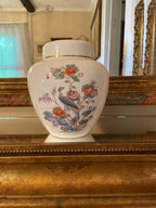 Vintage Wedgewood Floral Design Small Vase with Lid.Made in England.5.8"5"