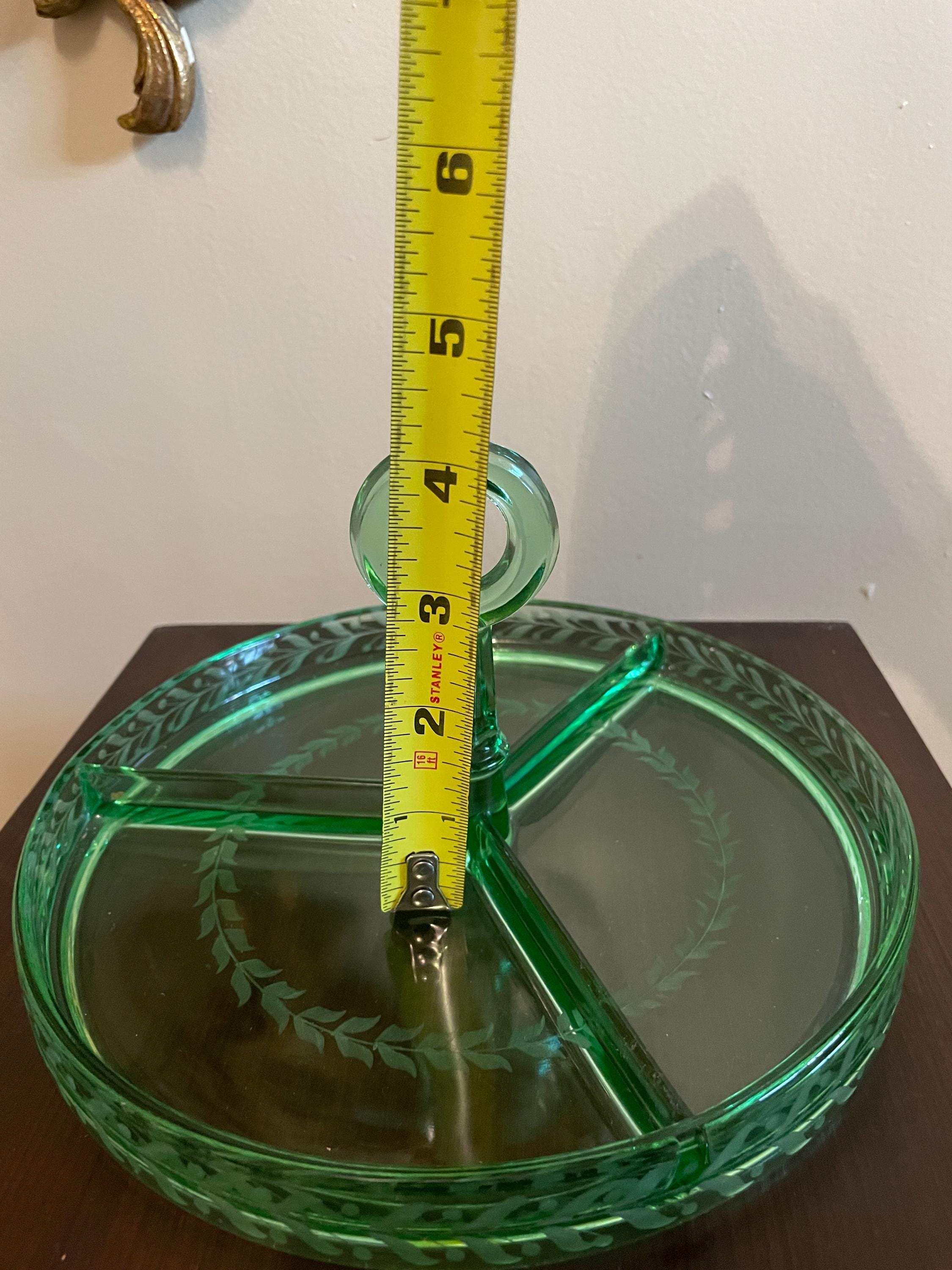 Vintage Green Glass Divided Serving Tray Elegant Round Centerpiece Handle Design Etched Laurel Pattern Entertaining Tableware Serving Dish