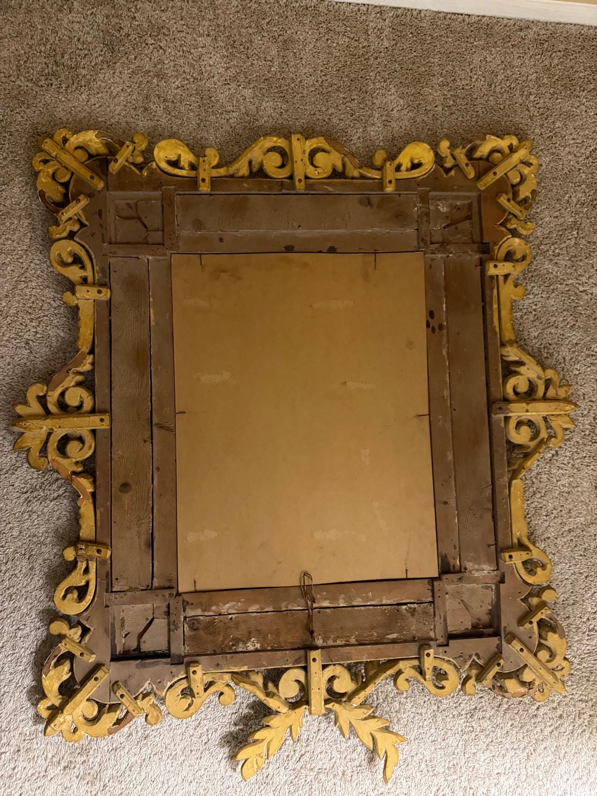 Old Vintage 1940s Baroque Style Gilt Mirror Ornate Gold Frame Luxurious French Wall Mirror Rococo Gold Carved Wood Large Decorative Mirror