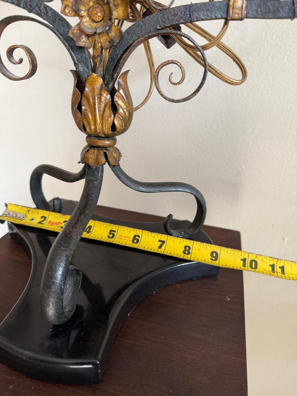 Vintage Wrought Gold Black Iron Electric Candelabra Floral Scroll Base Table Lamp Beige Burlap Shades 3 Lights Ornate Lamp & Shades Elegant
