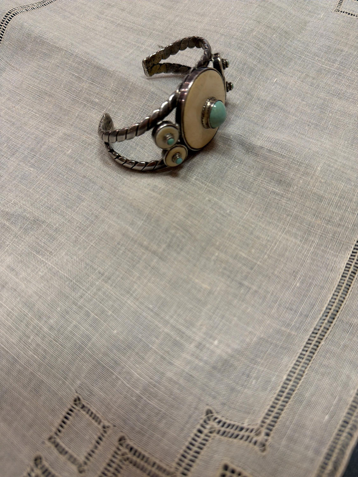 Vintage Southwestern Style Turquoise Cuff Bracelet Bone Inlay Silver Tone