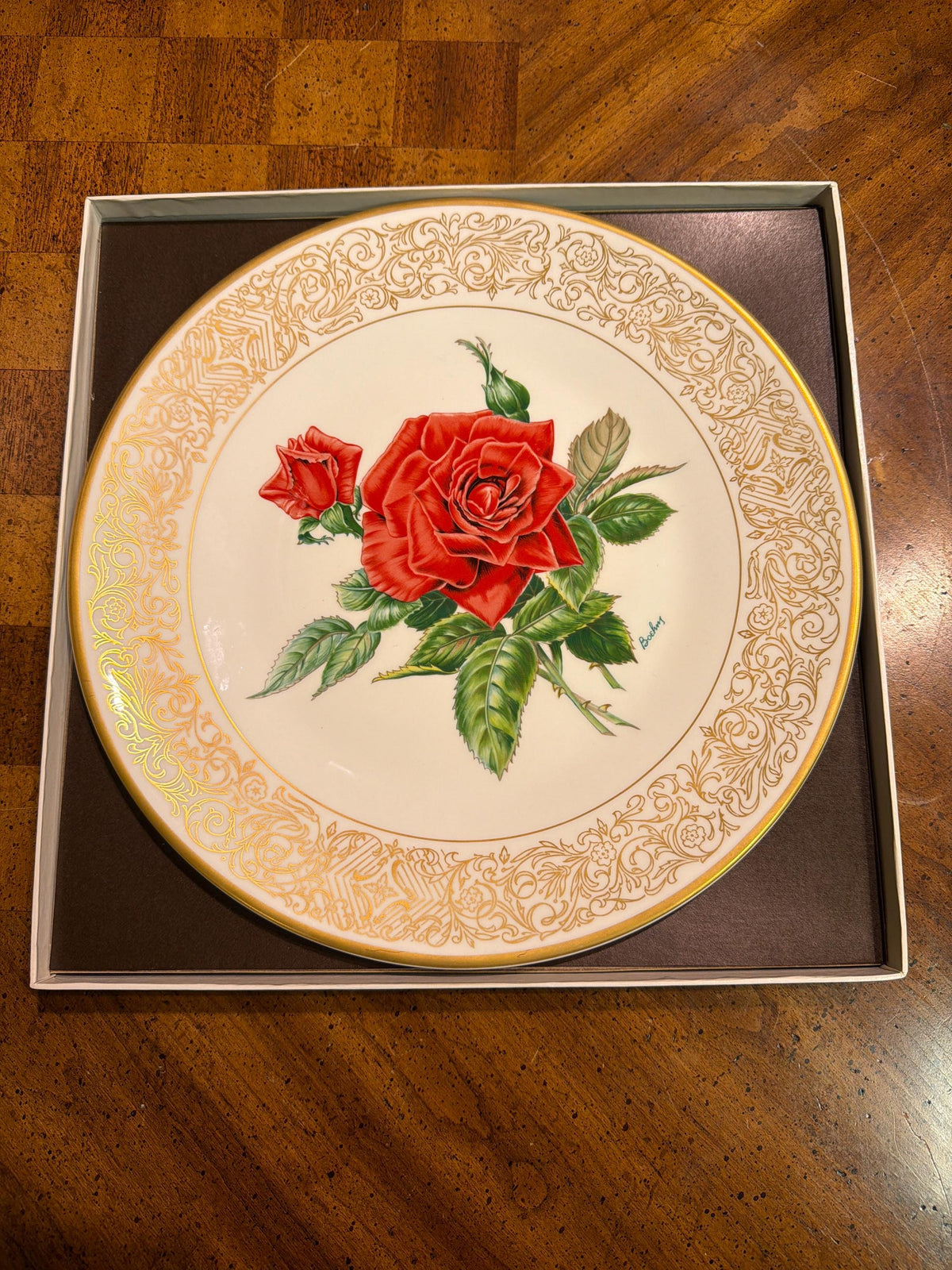 Boehm Rose Plate Collection Set: 6 Bone China Collector Plates, Gold Rim Floral Wall Decor