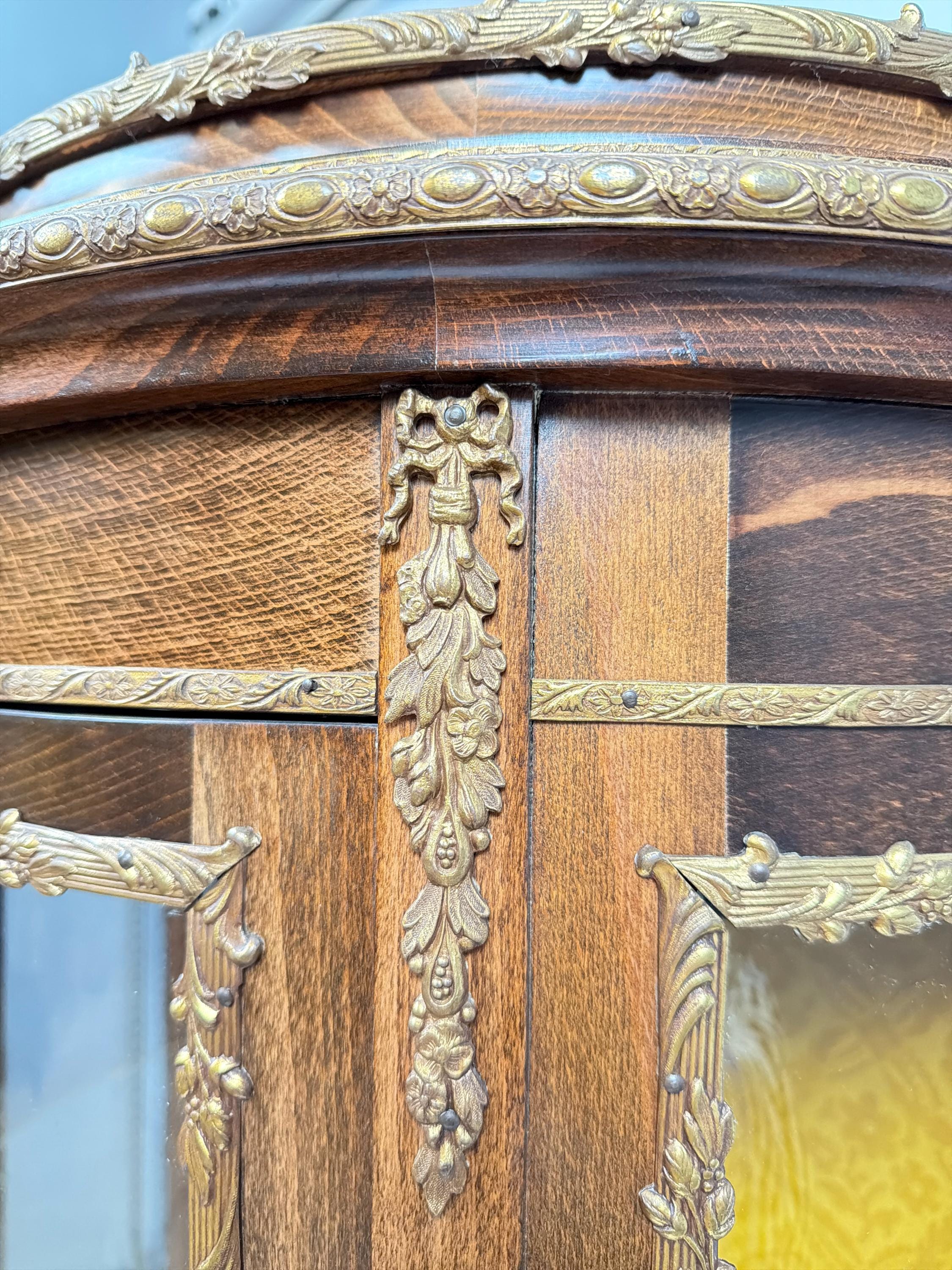 Antique French Louis XV Style Vitrine, Curved Glass Display Cabinet with Hand Painted Panel