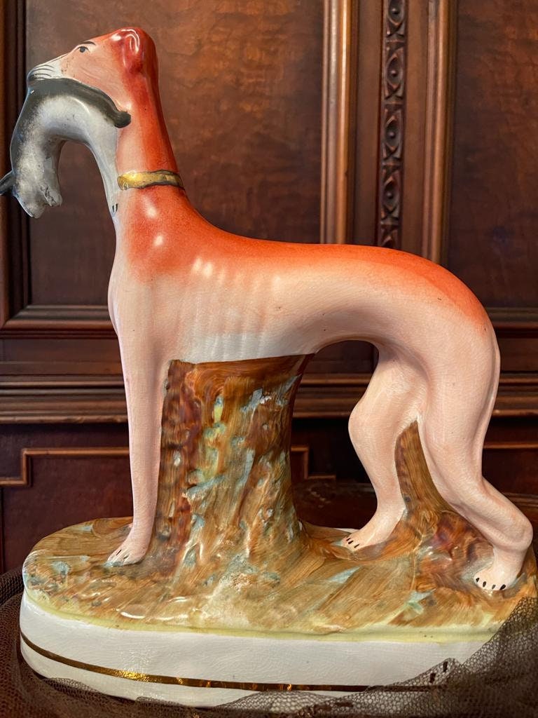 Vintage Staffordshire Style Greyhound Rabbit Statue Pair Ceramic Hunting Scene Figurine Home Decoration Hand Painted Collectible Display