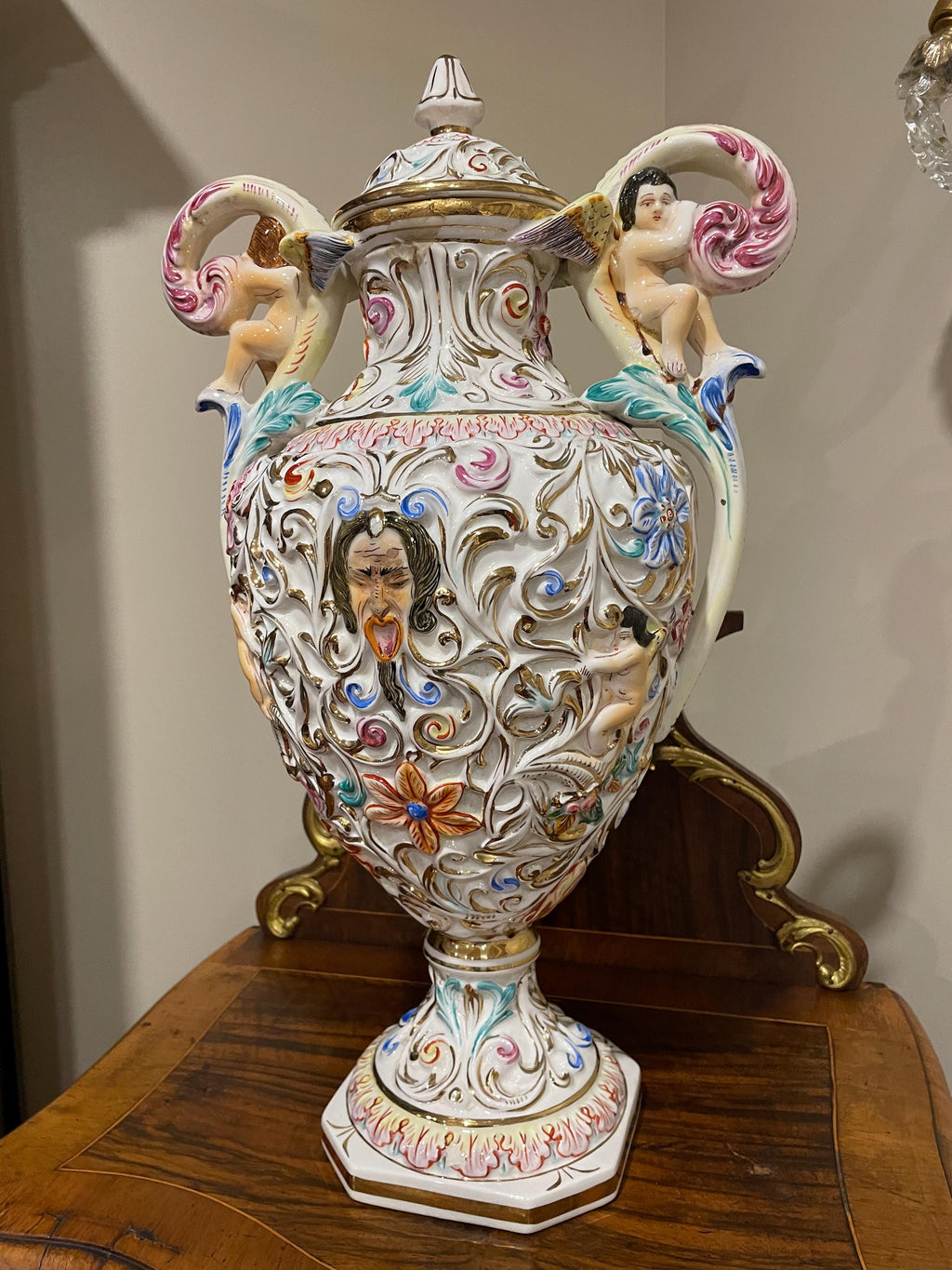 Hand Painted Italian Capodimonte Urn Rococo Cherub Nude Relief Mythological Decoration Baroque Porcelain Centerpiece Collectible Masterpiece