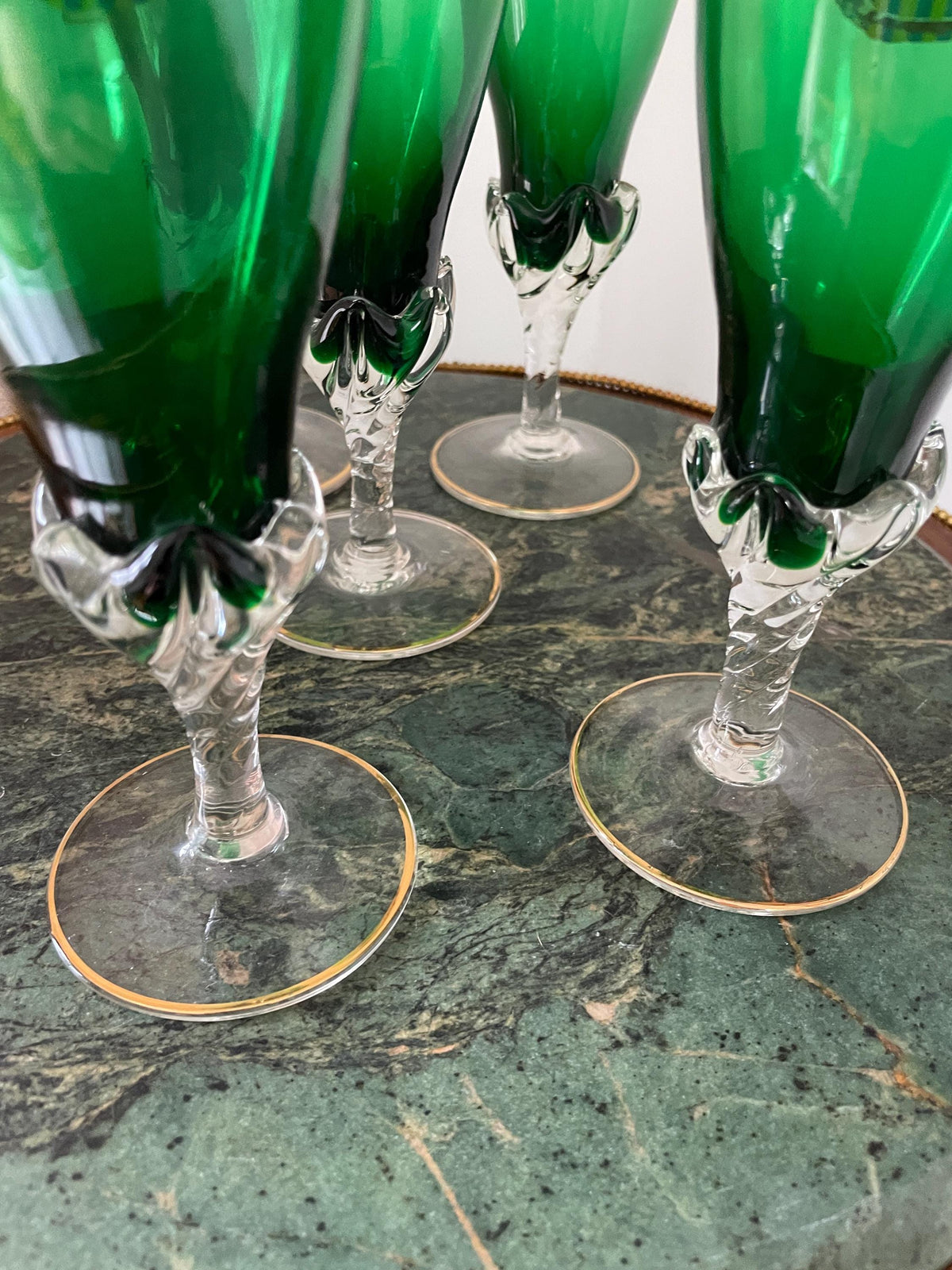 Vintage Green Glass Set Handpainted Figures Colorful Tumblers Elegant Barware Collectible Retro Goblets Unique Gift Antique Decoration Charm
