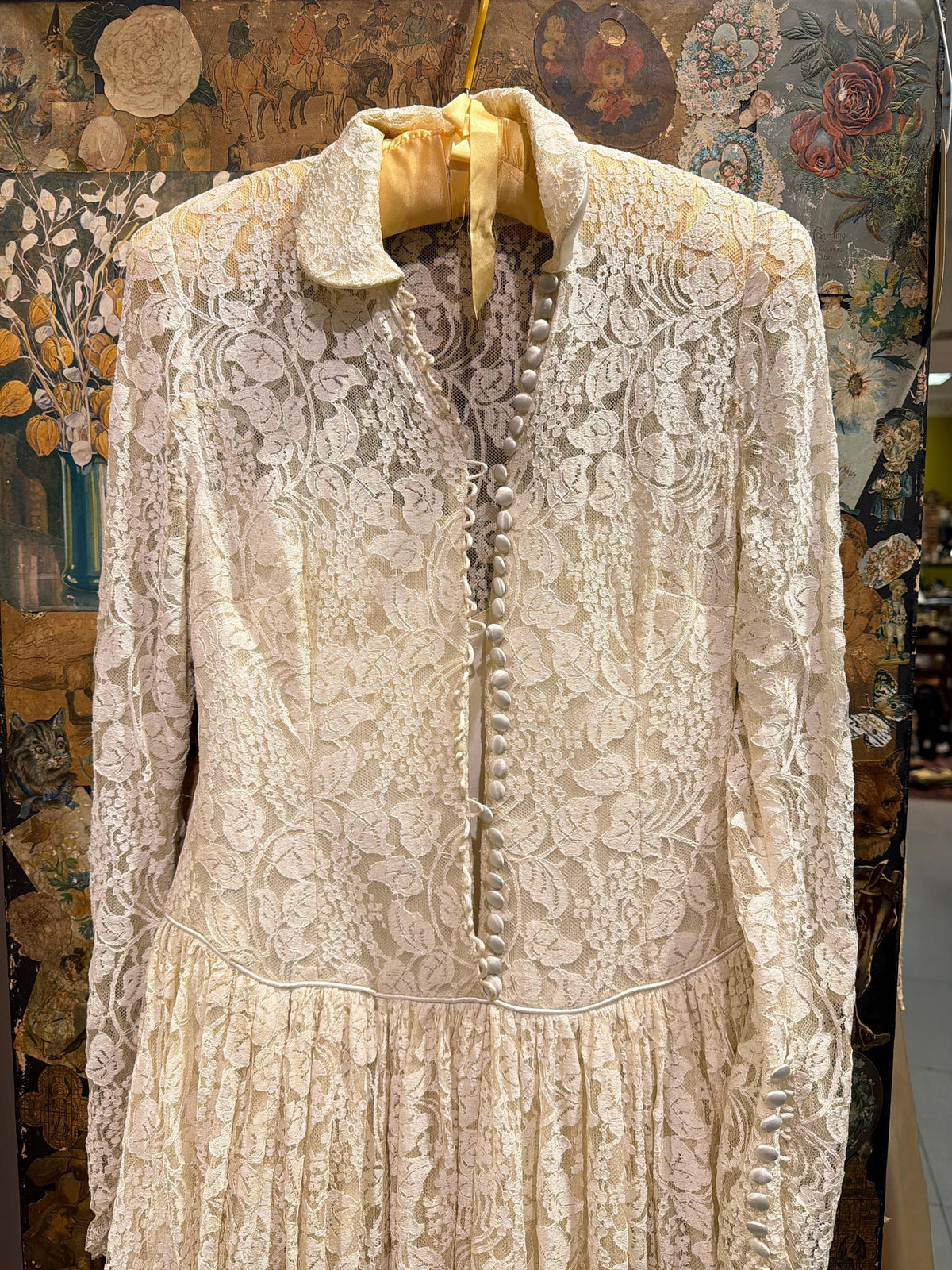 Antique Edwardian Lace Wedding Dress – High Neck Long Sleeve Bridal Gown (c.1910–1925)