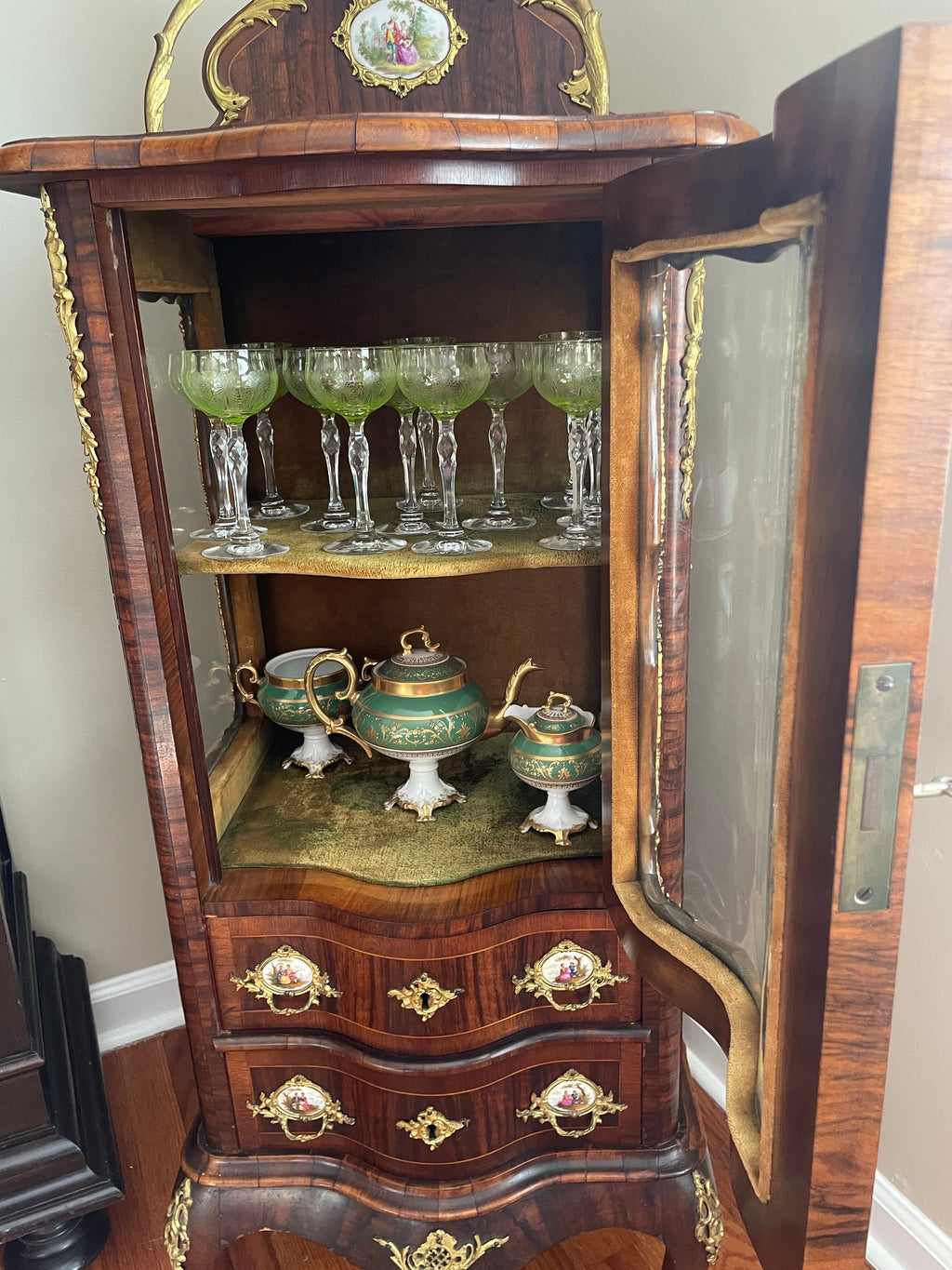 19th Century French Rosewood & Marquetry Louis XV Style Bombe Vitrine Bronze Ormolu Curio Cabinet Hand Painted Porcelain Plaques Home Decor