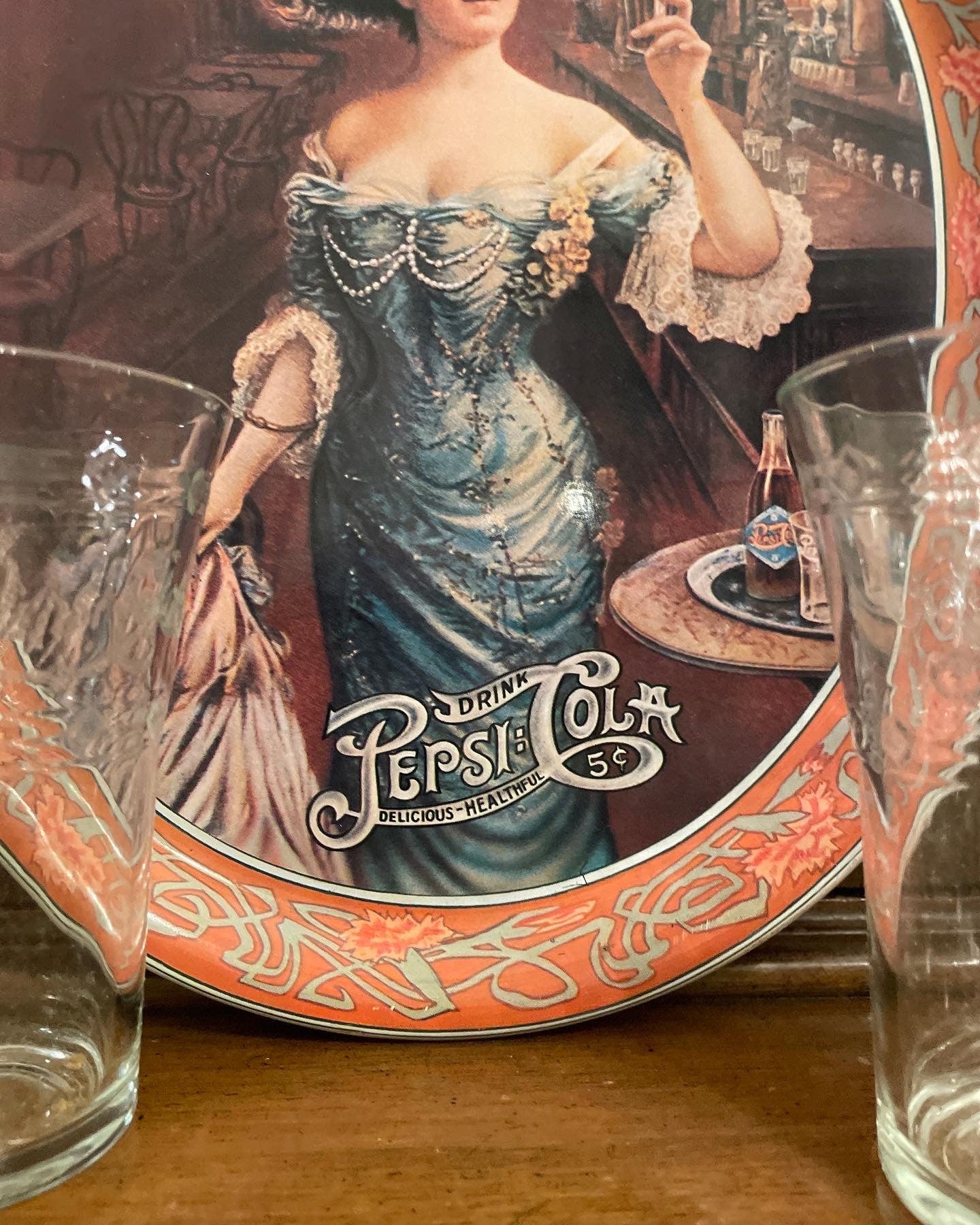 The Real Original Vintage Coco Cola Tray & Set of 6 Etched Glasses 1970s.Made in Usa
