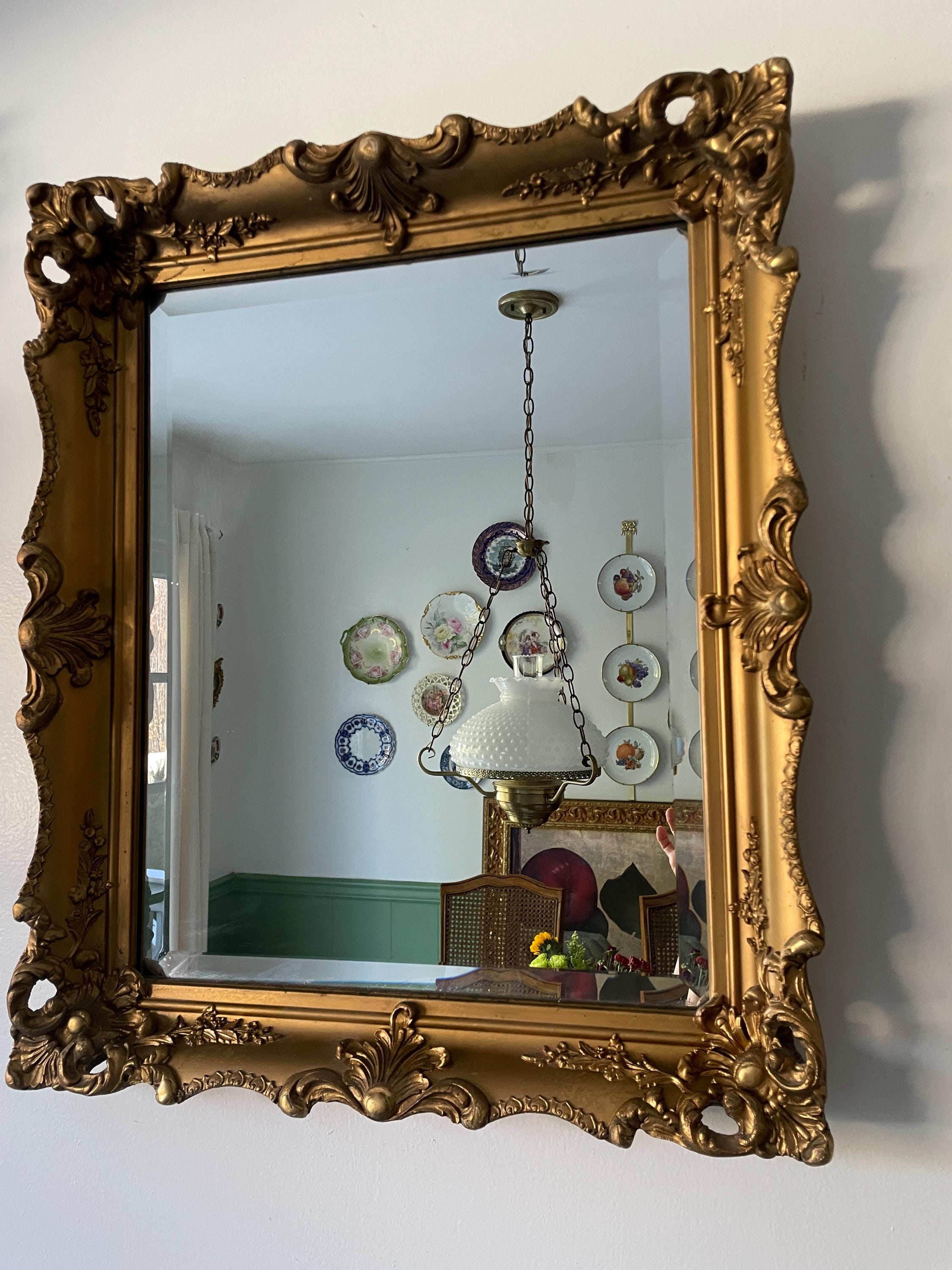 Vintage Pair of Gold Resin on Wood Wall Mirrors Art Deco Ornate Beveled Wall Mirrors Antique Baroque Style Decorative Mirror Home Decoration