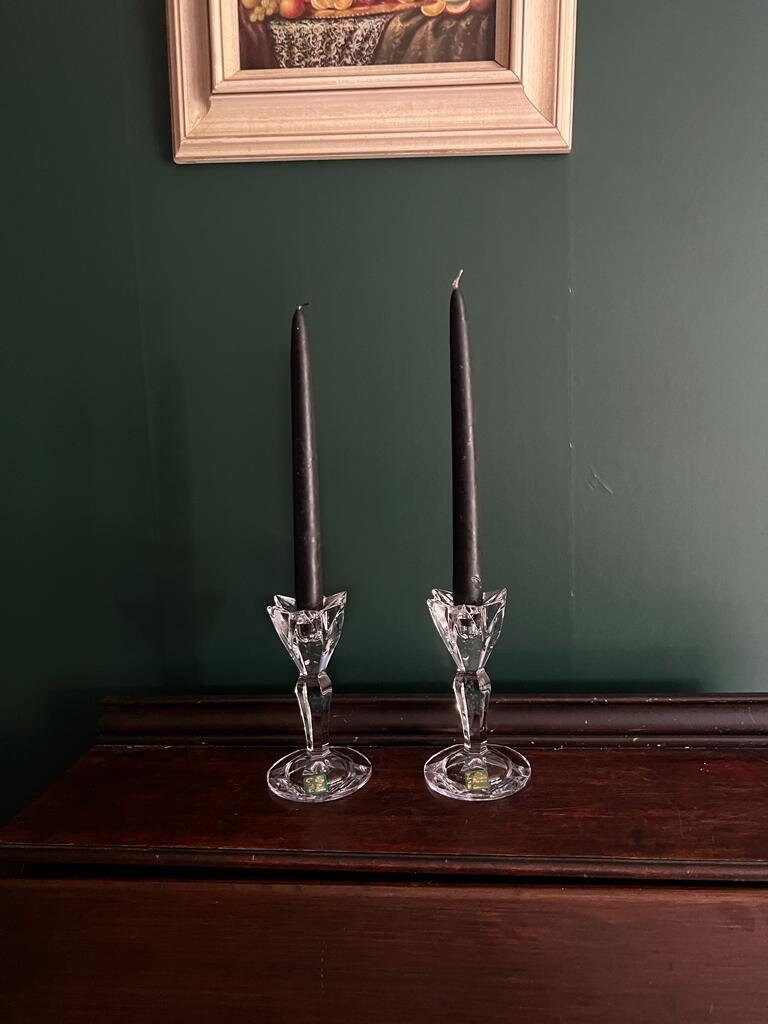 Vintage Crystal Tulip Candle Holders Elegant Faceted Clear Glass Taper Stand Pair Classic Dining Decor Table Accent Home Collectible Gift