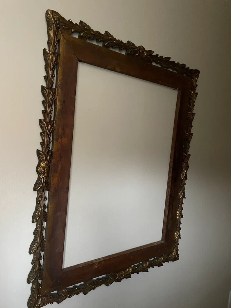 Antique Victorian Wood Gilt Picture Frame Acanthus Leaf French Wall Art Gallery Display Gilded Ornate Rococo Style Gold Hanging Home Decor