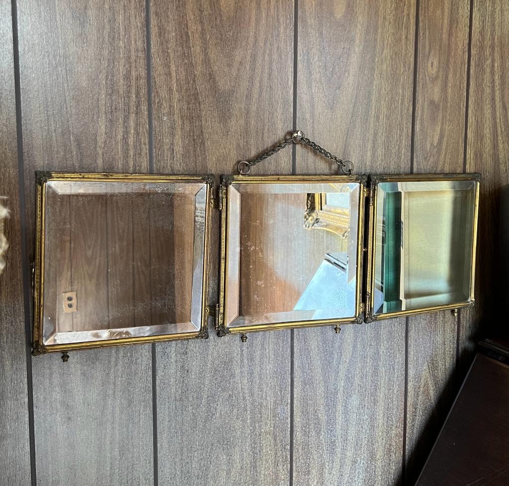 Antique Triple Vanity Mirror Beveled Glass Folding Wall Mirror Rococo Style Romantic Couple Print Brass Frame French Victorian Decoration
