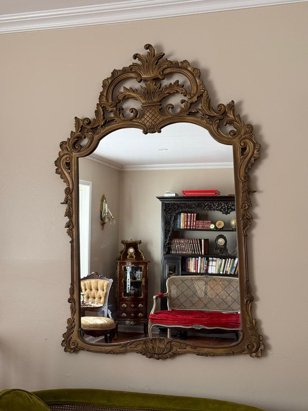 Vintage French Baroque Style Ornate Gold Gilt Wood Framed Mirror (56x36)