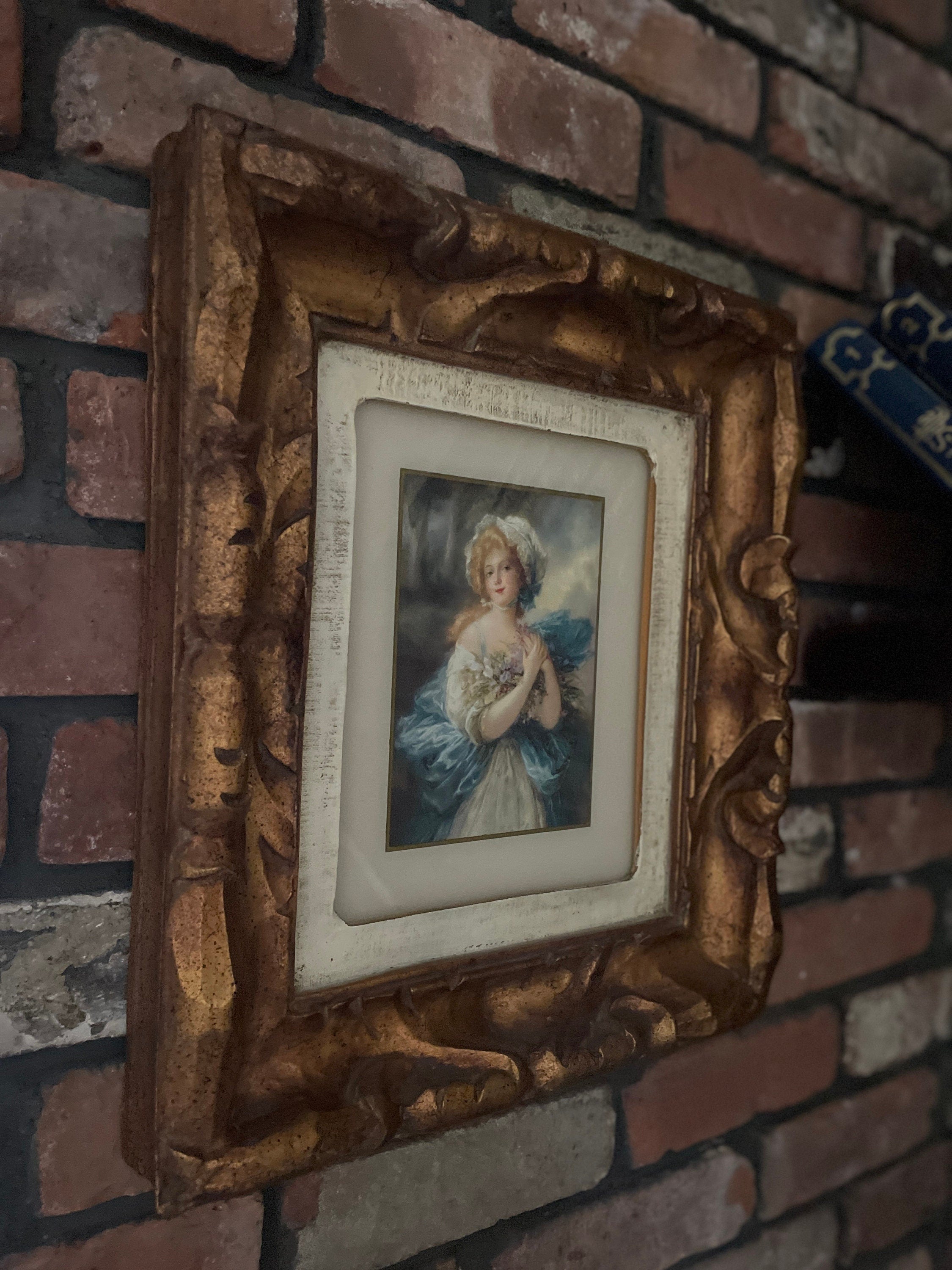Vintage Portrait Miniature Rococo Frame Lady in Blue Dress Holding Flowers Gilt Wood Wall Art Romantic Baroque Style Elegant Décoration