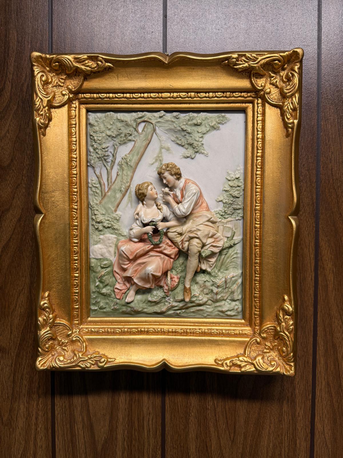 Pair of Vintage Gold Wood Ornate 3D Wall Art Romantic Couple Scenes Hand Painted Chalkware Panels Victorian Decoration Elegant Artworking