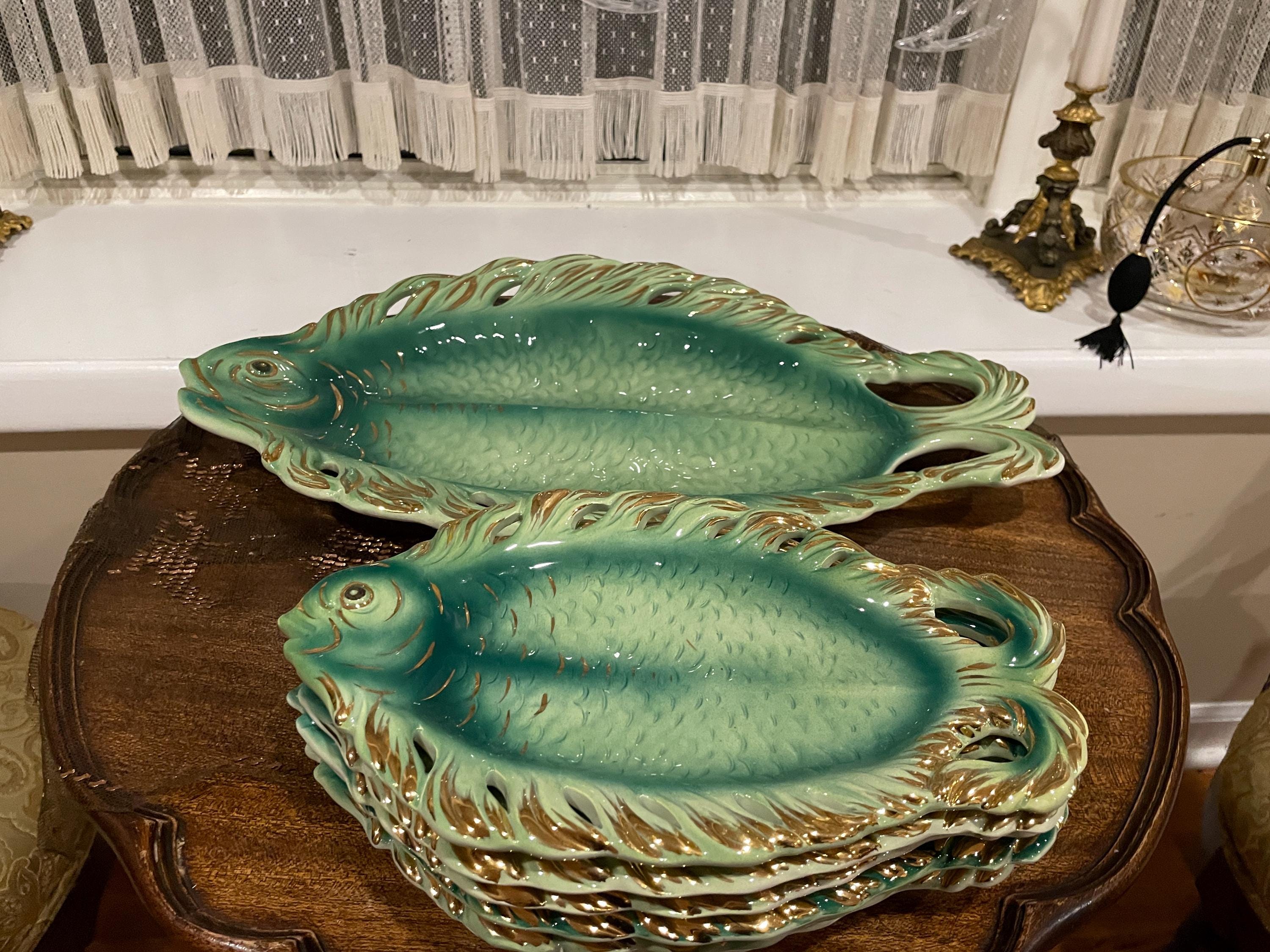 Vintage Green Fish Shaped Ceramic Serving Platter Set Hand Painted Green Gold Coastal Tableware Mid Century Collectible Dining Home Decor
