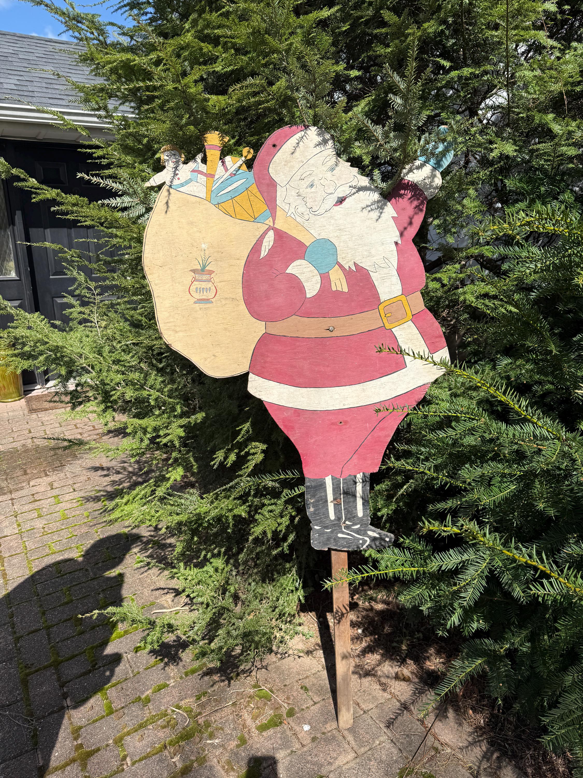 Vintage Mid-Century Hand Painted Wood Santa Claus Yard Decoration Folk Art Christmas Garden Stake Garden Decorations Santa Outdoor Display
