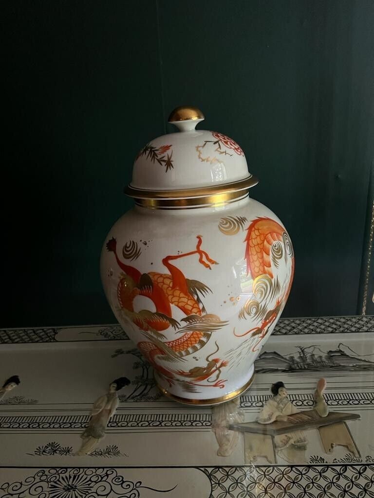 Vintage Asian Dragon Motif Porcelain Ginger Jar Lidded Decorative Oriental Ceramic Home Decoration Red Gold Chinese Style Collectible Art