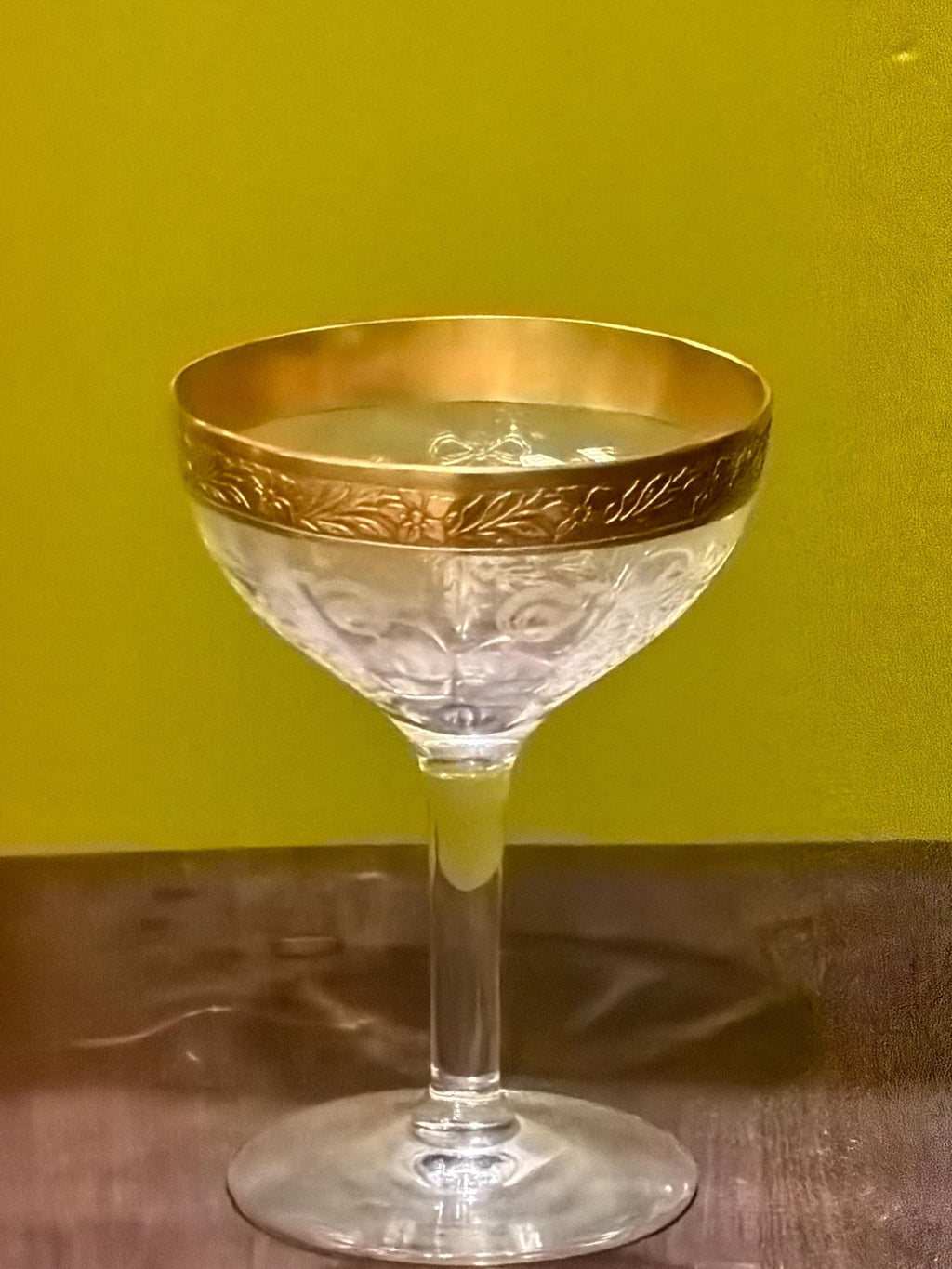 Vintage Gold Rim Etched Floral Champagne Coupe Glasses (Set of 12)