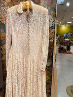 Antique Edwardian Lace Wedding Dress – High Neck Long Sleeve Bridal Gown (c.1910–1925)