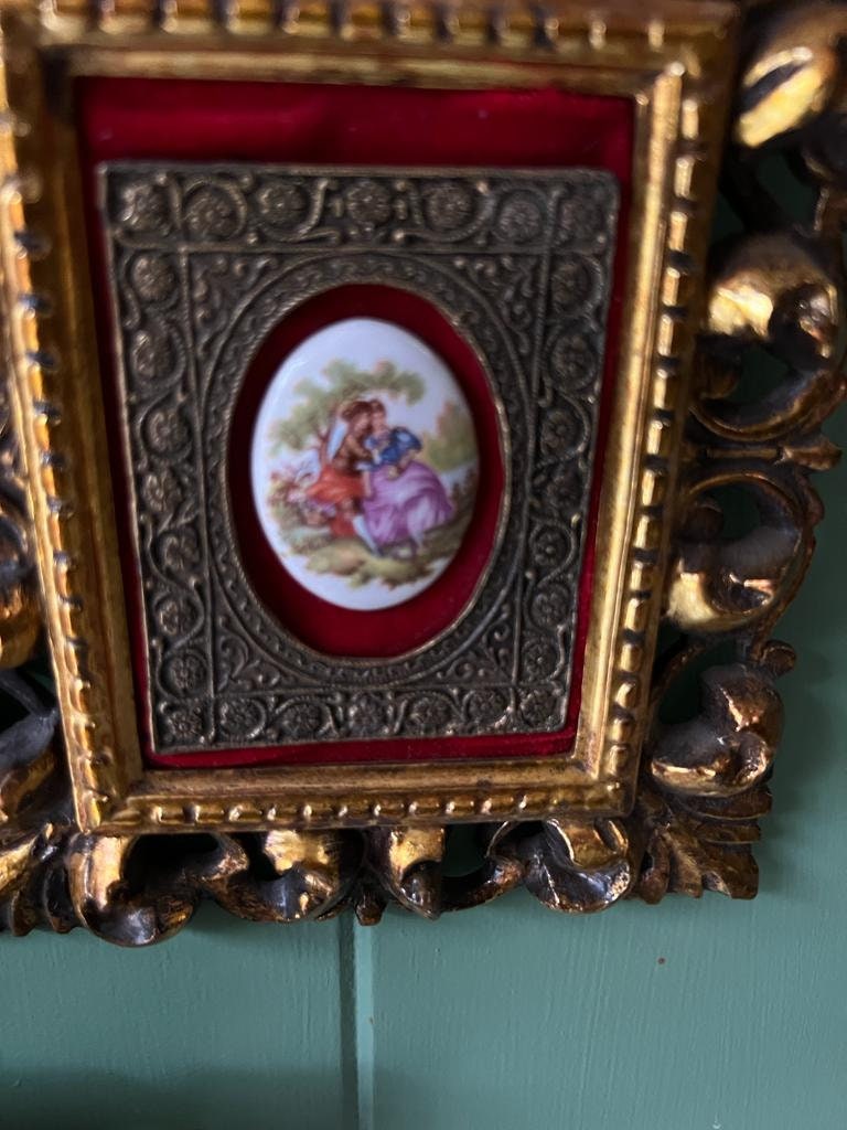 Wall Art 1950s Baroque Fragonard Courting Couple Porcelain Cameo Art Plaque Rococo Style Gold Ornate Frame Romantic Vintage Decoration