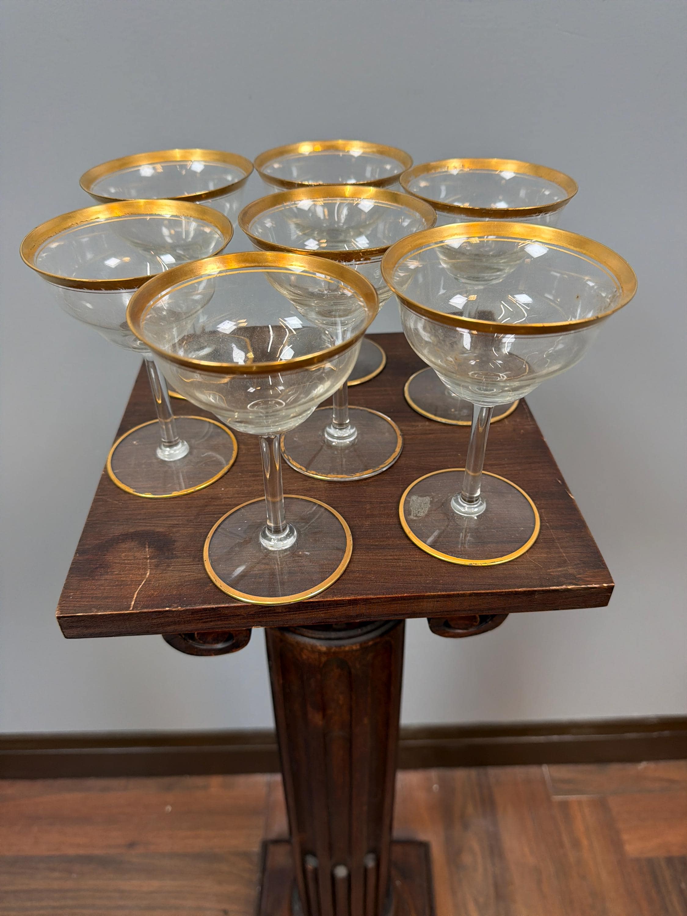 Vintage Gold Rim Coupe Glasses Set of 7 Clear Champagne Cocktail Glasses Elegant Barware