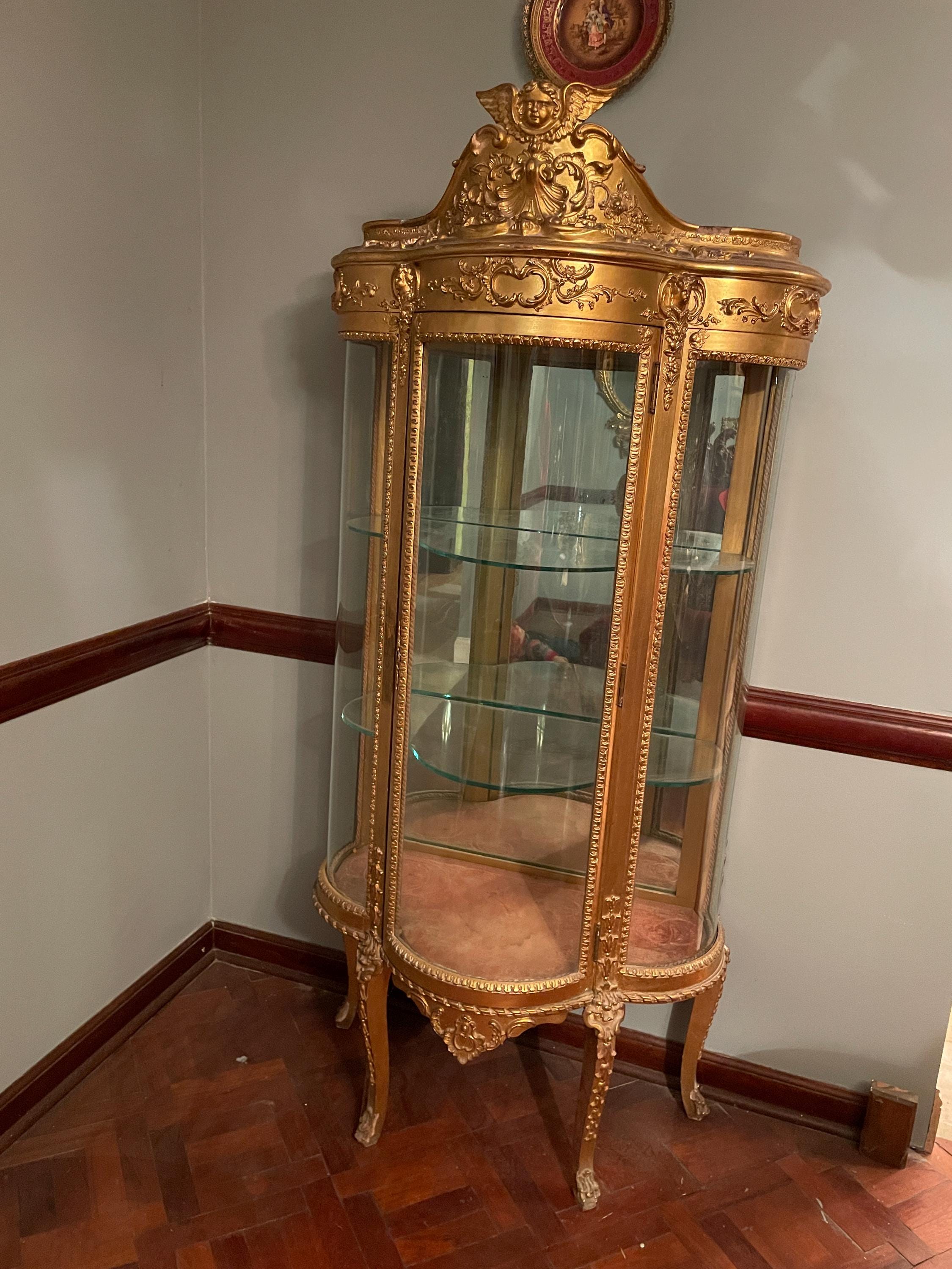 Victorian Wood Gilded Glass Display Cabinet Curved Glass Antique Showcase Shelves Gold Trimmed Curio Cherub Home Decor Elegant Accent Piece