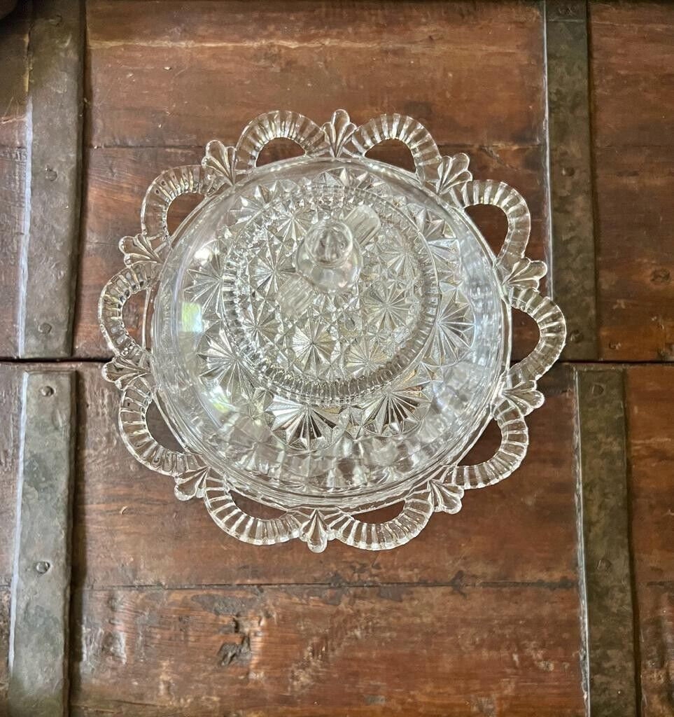 Vintage Pedestal Cut Glass Candy Dish Lidded Crystal Compote Elegant Pressed Glass Centerpiece Ornate Decorative Bowl Table Display