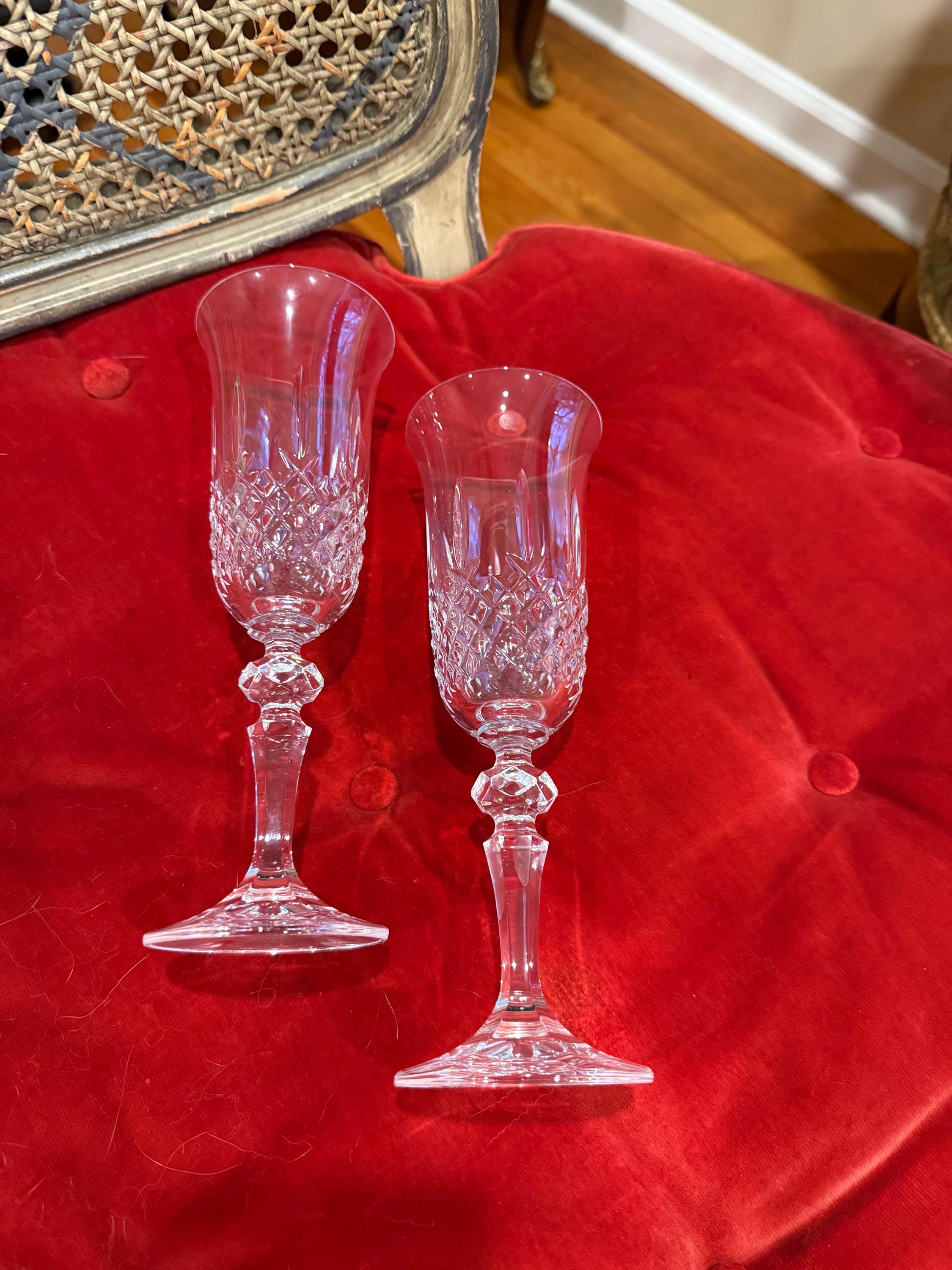 Vintage Cut Crystal Wine Glasses Set of 7 Faceted Stemware with Flared Rims  Elegant European Style Clear Glass Goblets Glassware Set