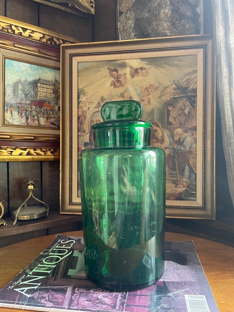 Antique Green Glass Water Bottle With Lid.10"5"