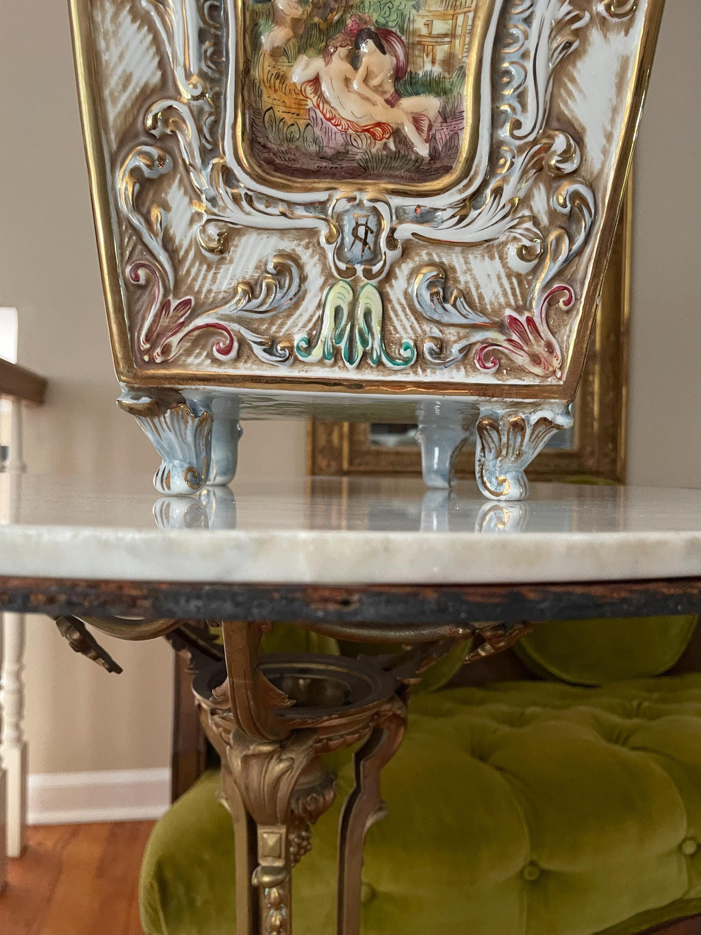 Hand Painted Italian Ceramic Planter Rococo Style Decorative Footed Cachepot Cherub Scene Ornate Vase Home Decoration Art Pot Unique