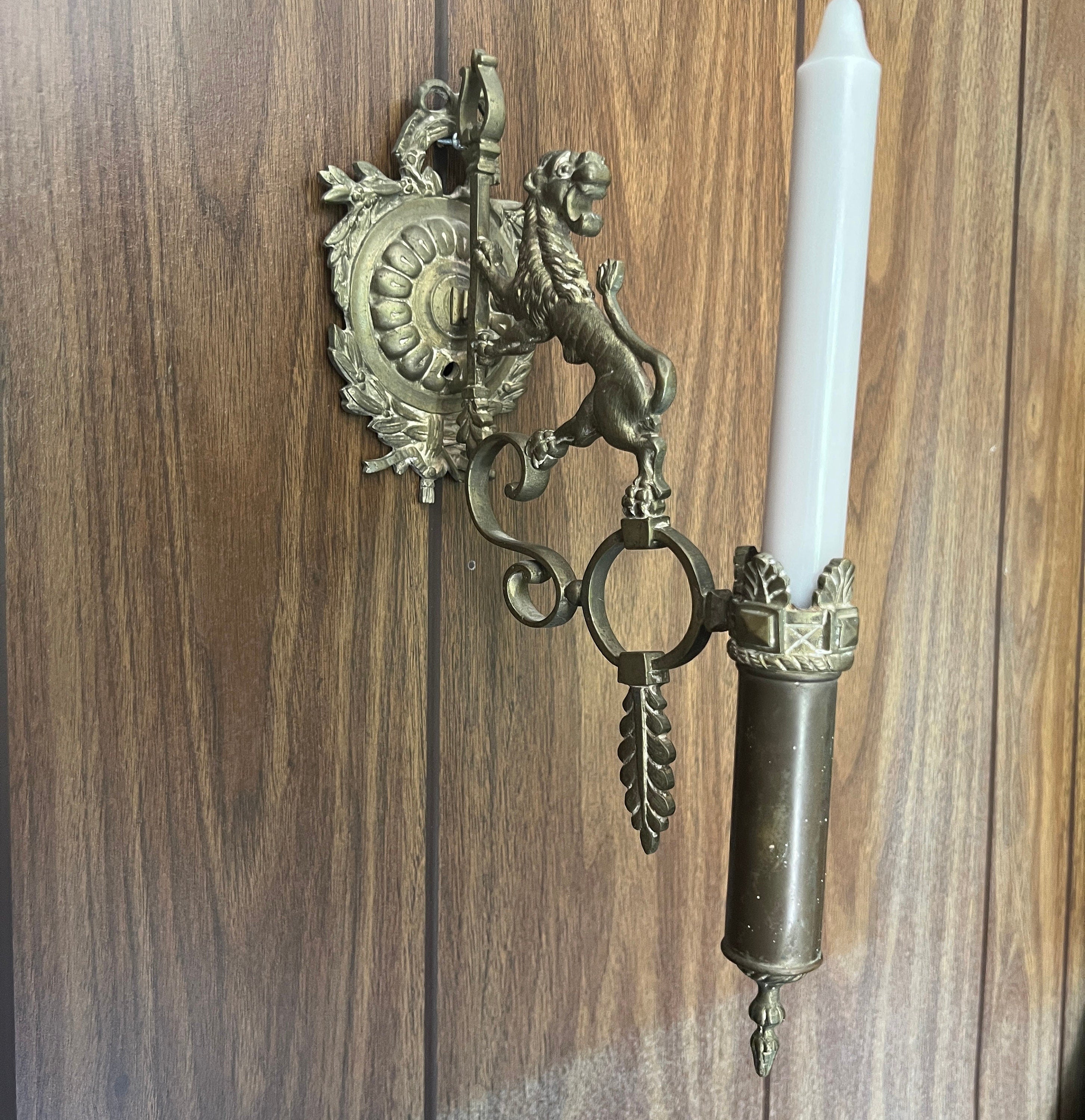 Antique Brass Wall Candle Holder Gothic Lion Sconce Medieval Lighting Fixture French Chateau Decoration Dragon Arm Candlelight Unique Rare