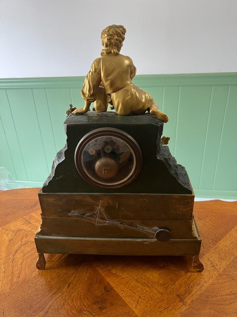 Antique French Early 19th Century Gilded Bronze Mantel Clock Antique Victorian Sculpture Ornate Floral Motifs Luxurious Bronze Mantel Clock
