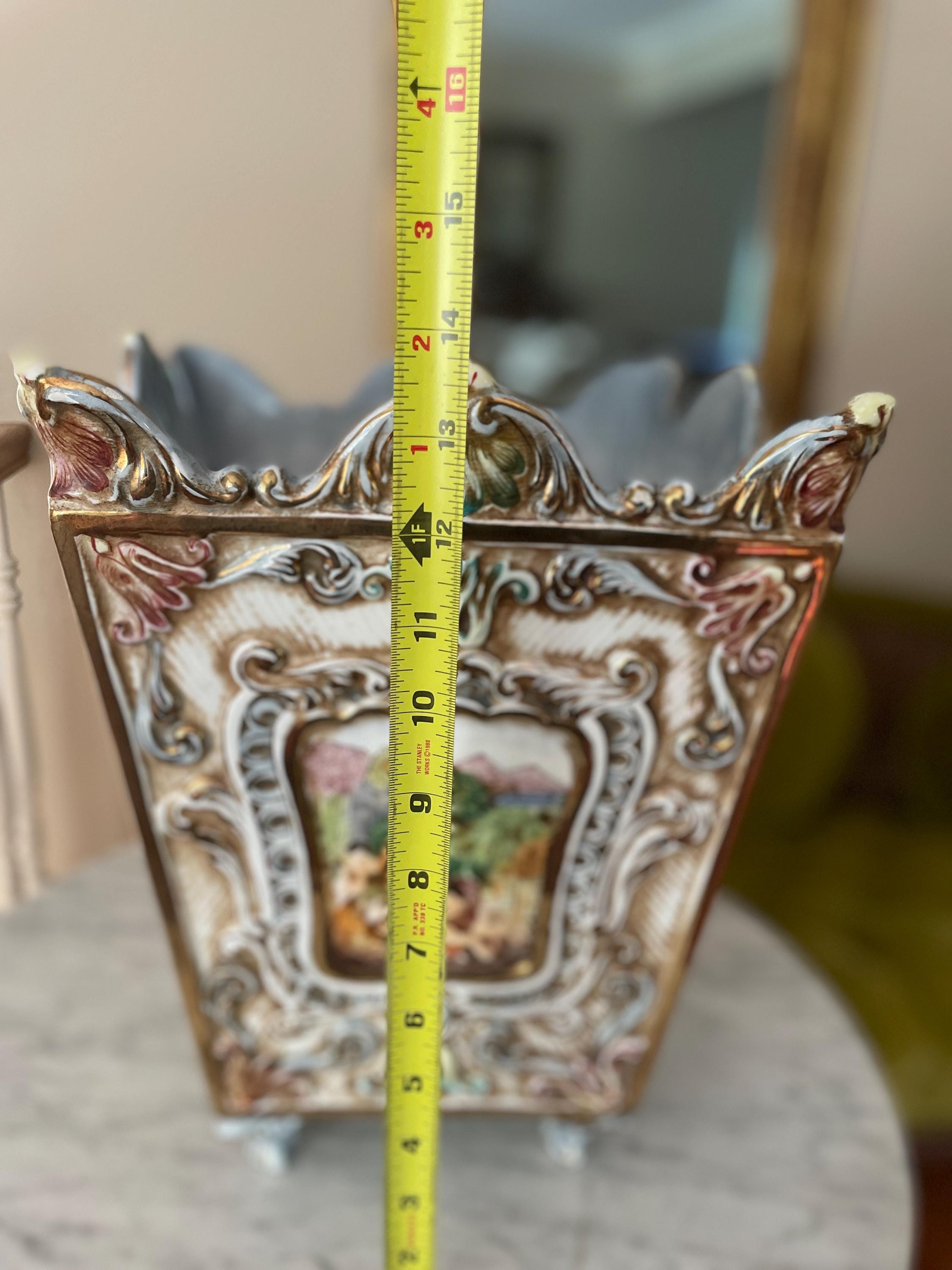 Hand Painted Italian Ceramic Planter Rococo Style Decorative Footed Cachepot Cherub Scene Ornate Vase Home Decoration Art Pot Unique