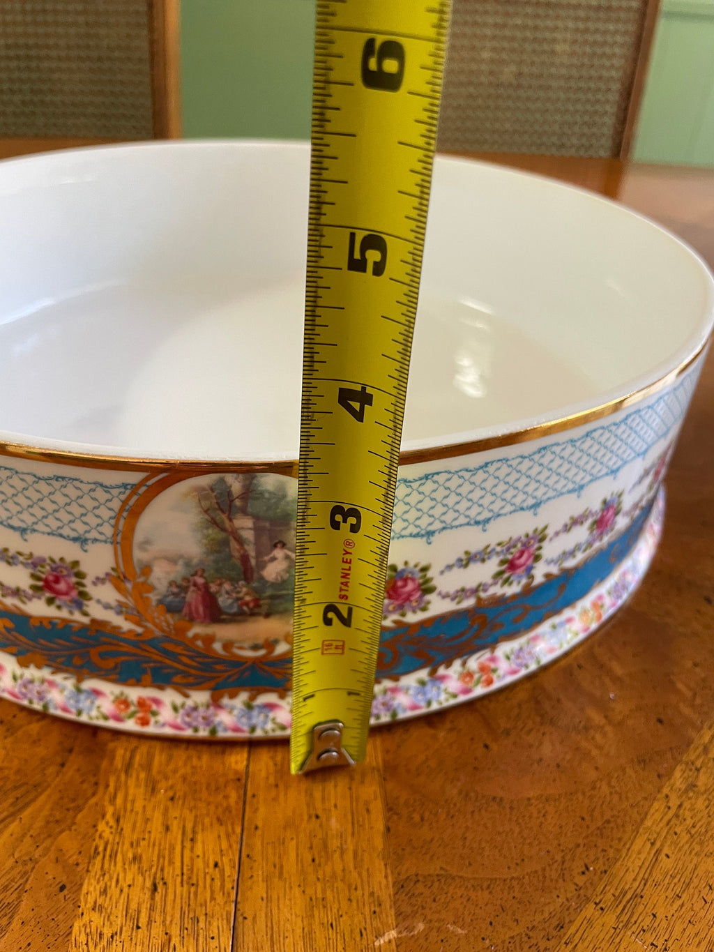 Vintage Amazing Limoges France Porcelain Dish with Lid  Gold Trim Round Cookie Bowl