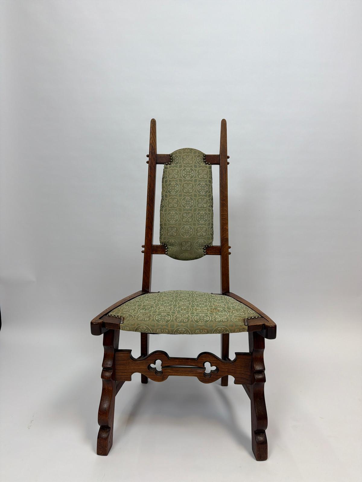 Set of 4 Antique Oak Gothic Revival Dining Chairs: Jacobean Style, French Provincial