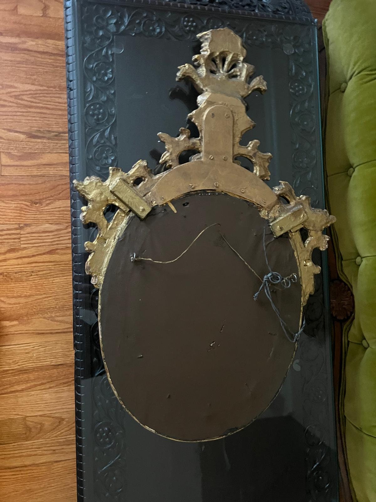 Antique Baroque Style Oval Wall Mirror Gold Gilt Frame Floral Crown Crest Elegant Carved Wood Accent Vintage French Style Mirror Decor