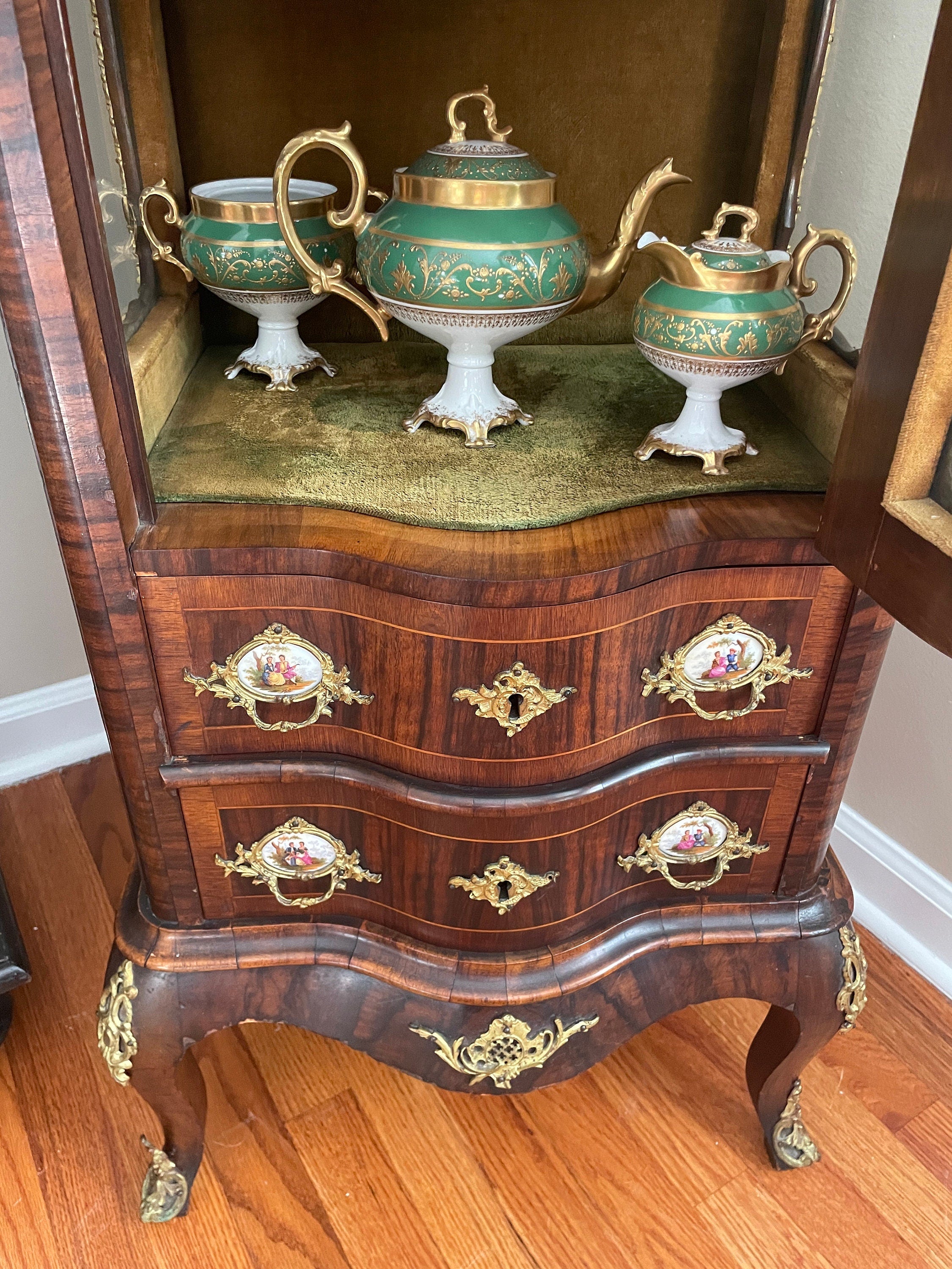 19th Century French Rosewood & Marquetry Louis XV Style Bombe Vitrine Bronze Ormolu Curio Cabinet Hand Painted Porcelain Plaques Home Decor