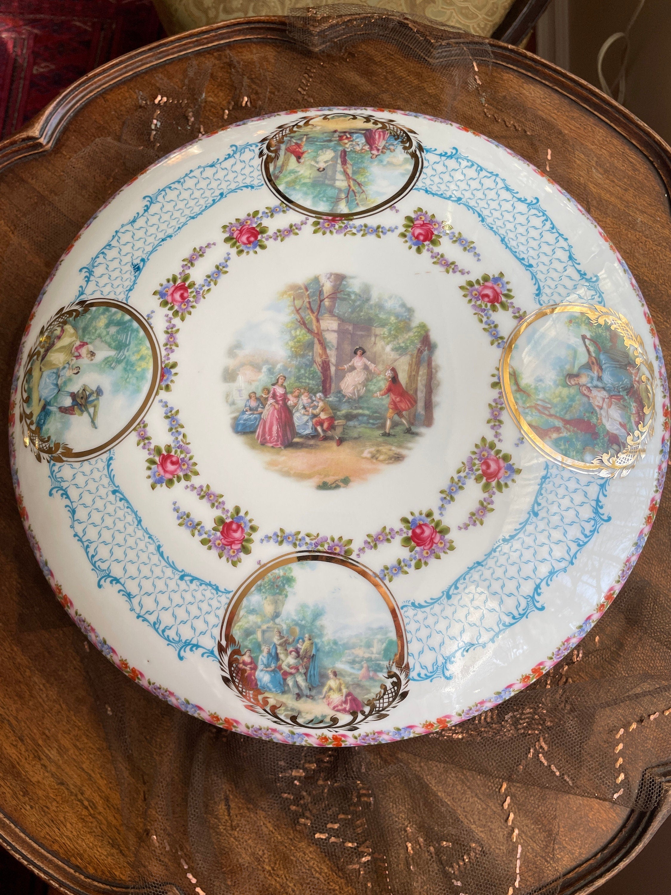 Vintage Amazing Limoges France Porcelain Dish with Lid  Gold Trim Round Cookie Bowl