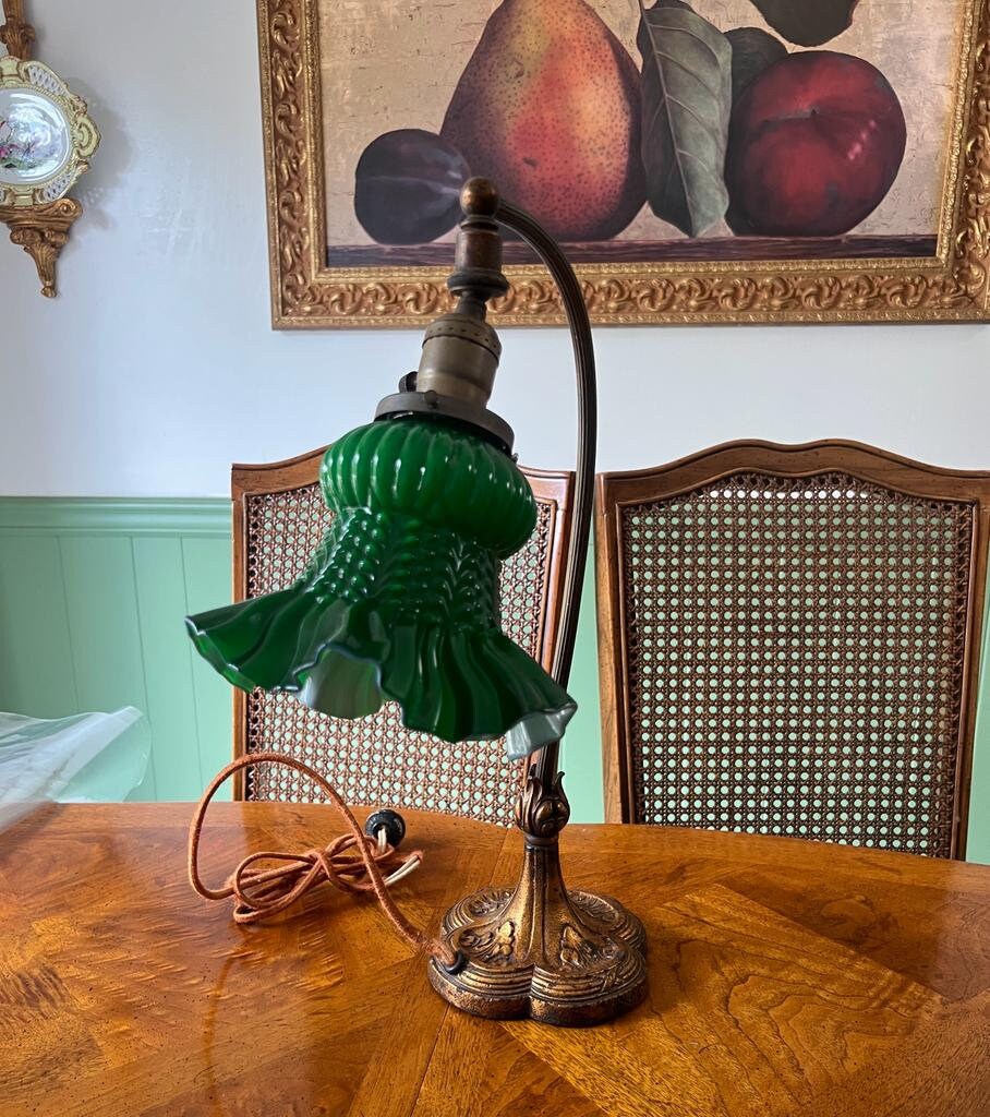 Antique Art Deco Green Ruffle Glass Shade Table Lamp Cast Iron Base French Style Desk Light Early 1900s Lighting Accent Victorian Decoration