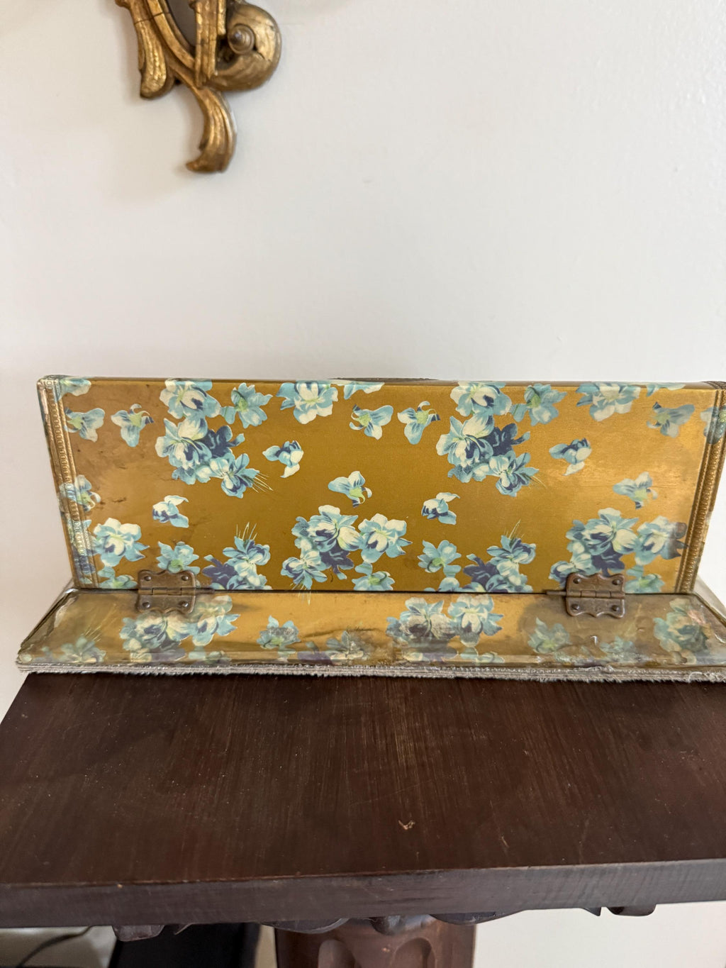 Antique Victorian Glove Box Lady Portrait Lithograph Floral Design Jewelry Storage Box 19th Century Collectible Jewelry Box Vanity Box
